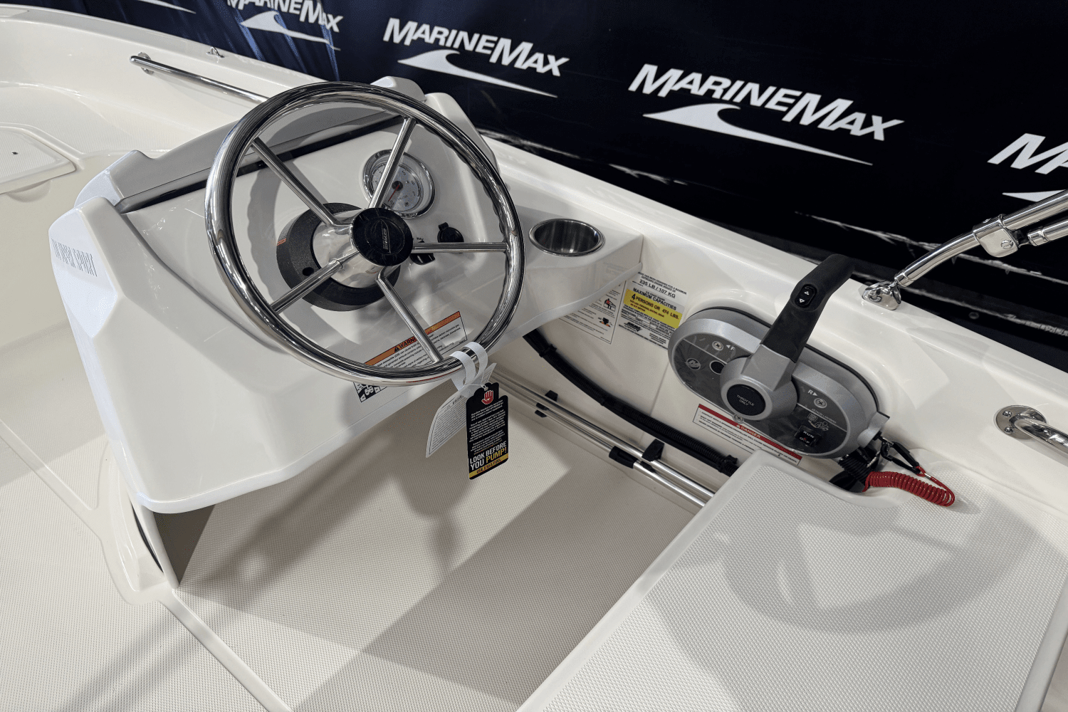 2025 Boston Whaler 130 Super Sport Image Thumbnail #12