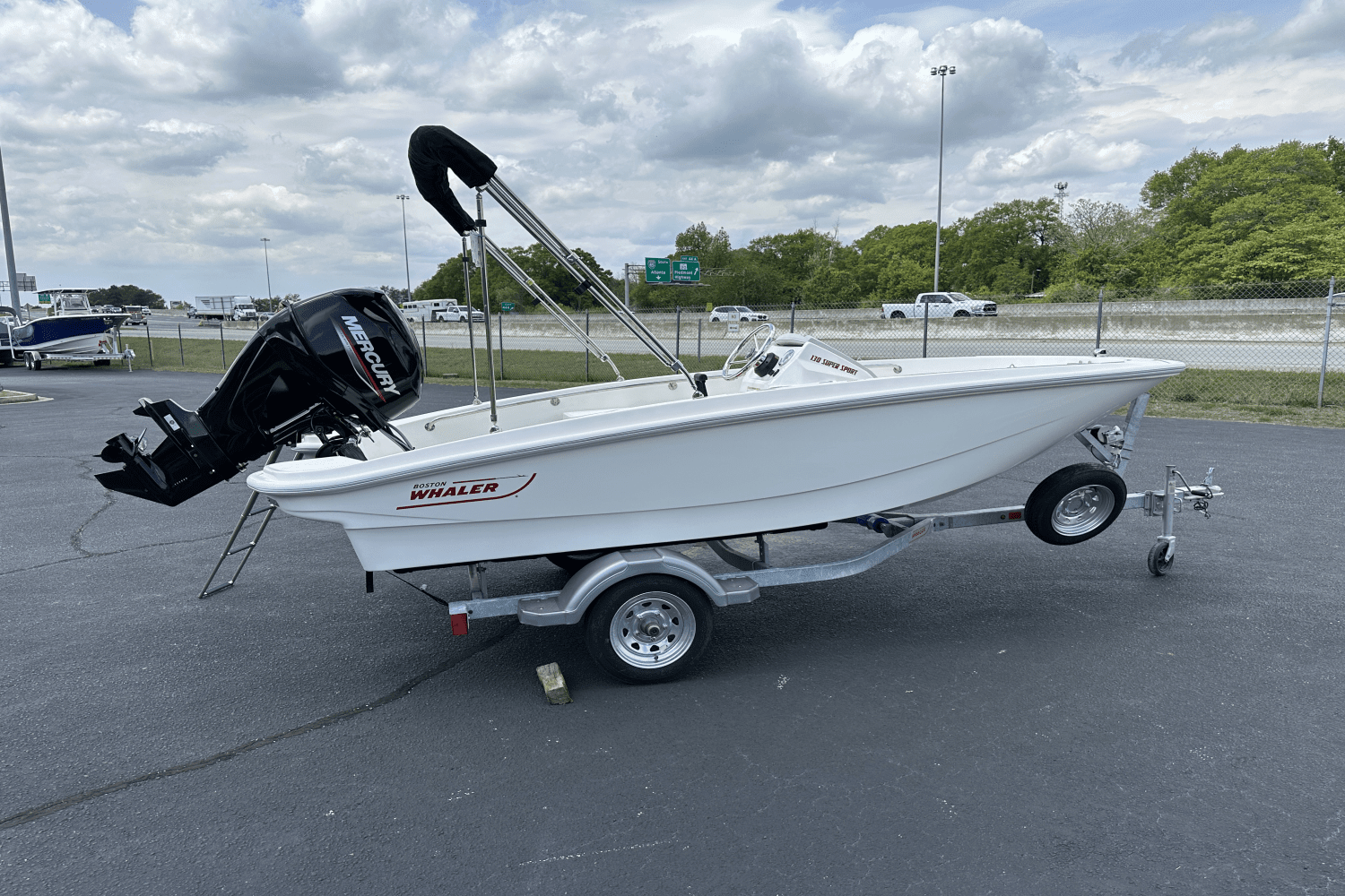 2025 Boston Whaler 130 Super Sport Image Thumbnail #2