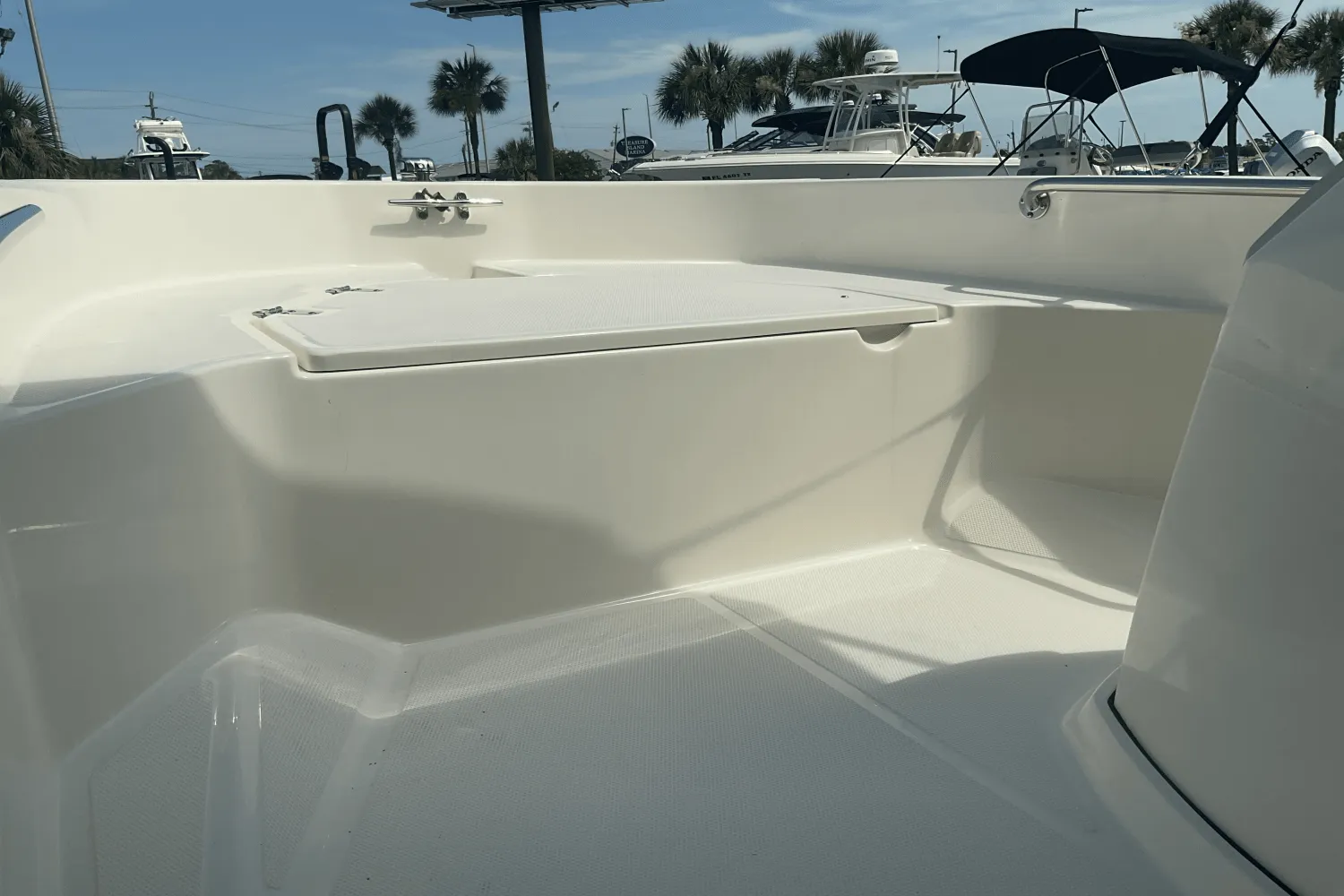 2025 Boston Whaler 130 Super Sport Image Thumbnail #13