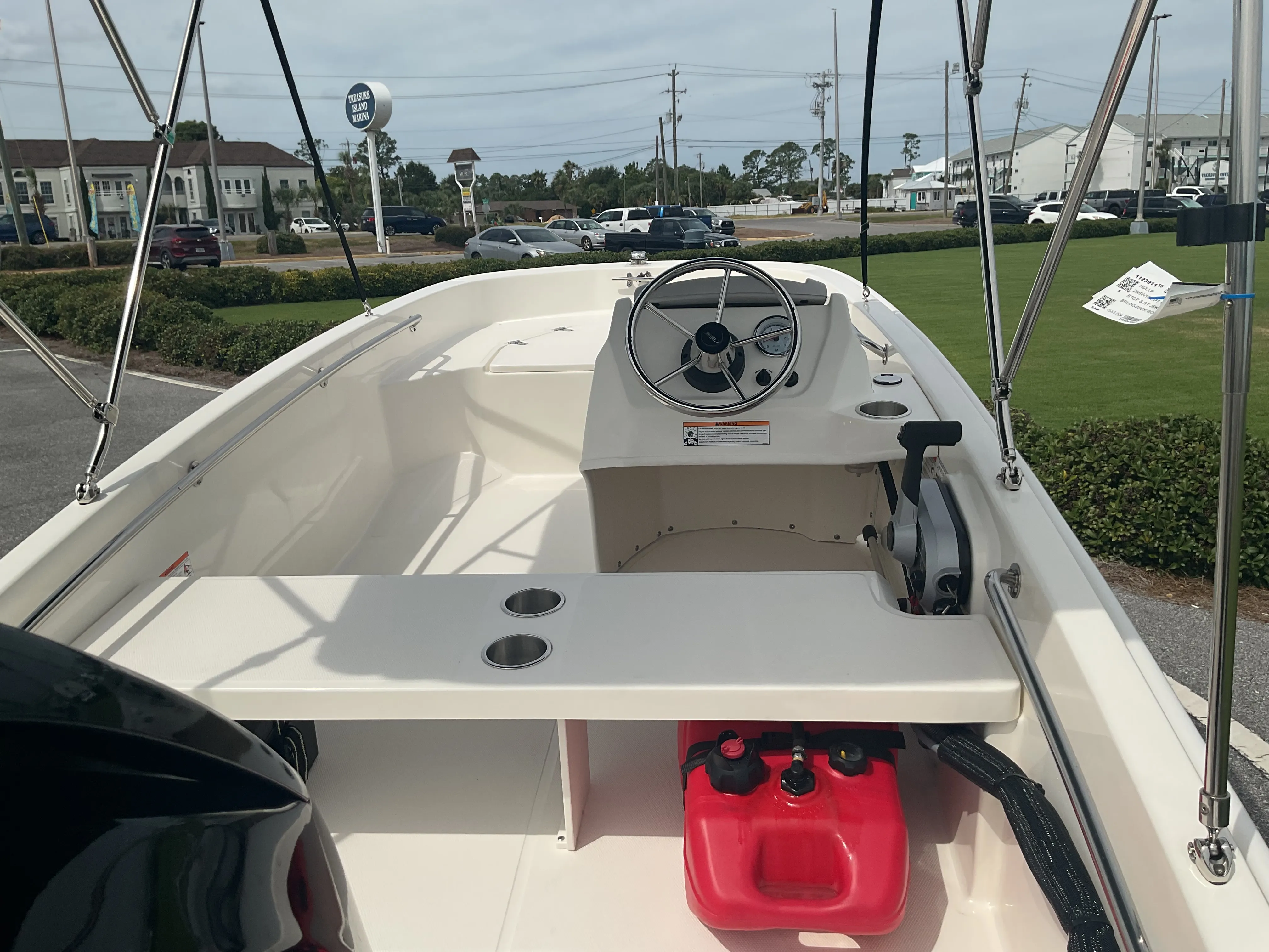 2025 Boston Whaler 130 Super Sport Image Thumbnail #3