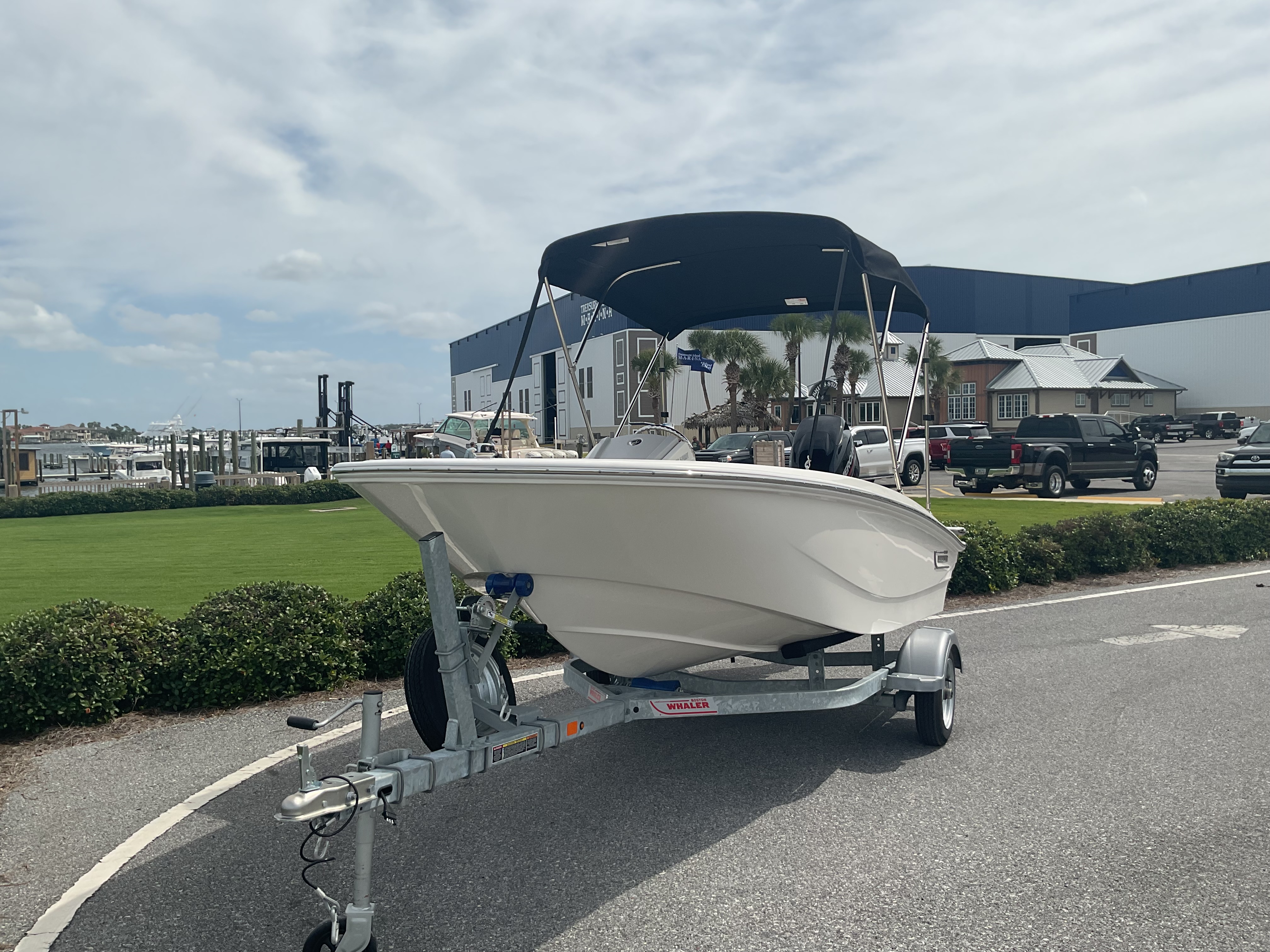 2025 Boston Whaler 130 Super Sport Image Thumbnail #14
