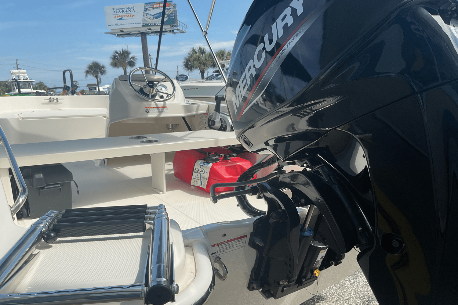 2025 Boston Whaler 130 Super Sport Image Thumbnail #2