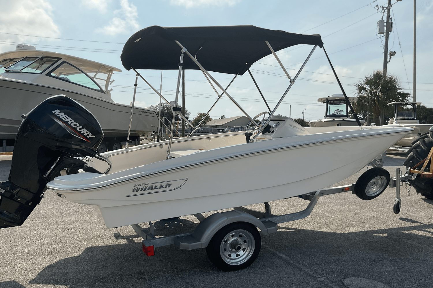 2025 Boston Whaler 130 Super Sport Image Thumbnail #1