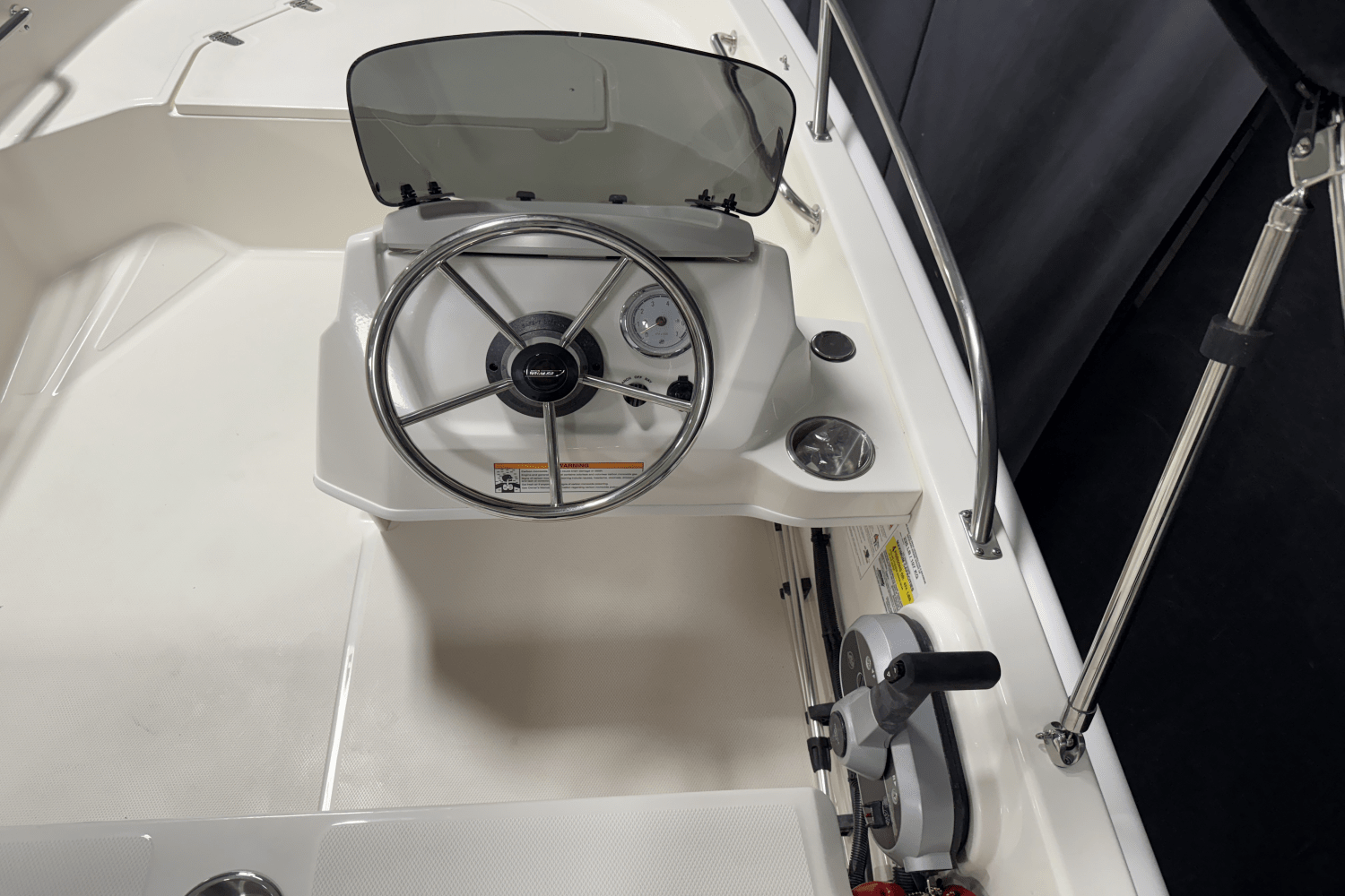 2025 Boston Whaler 130 Super Sport Image Thumbnail #11