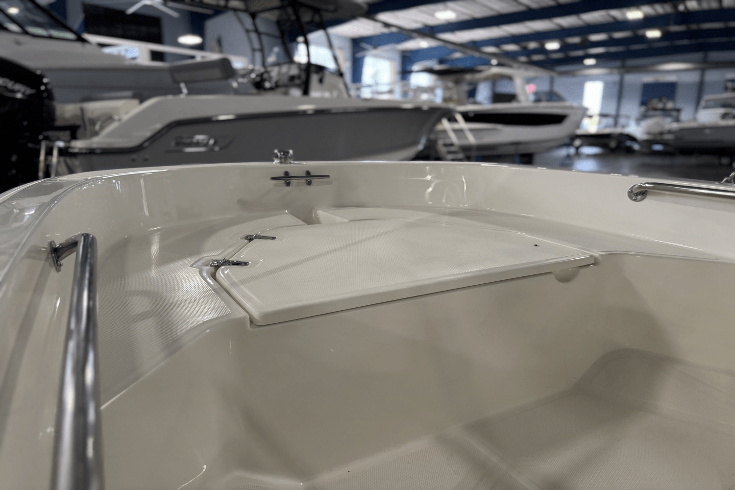 2025 Boston Whaler 130 Super Sport Image Thumbnail #5
