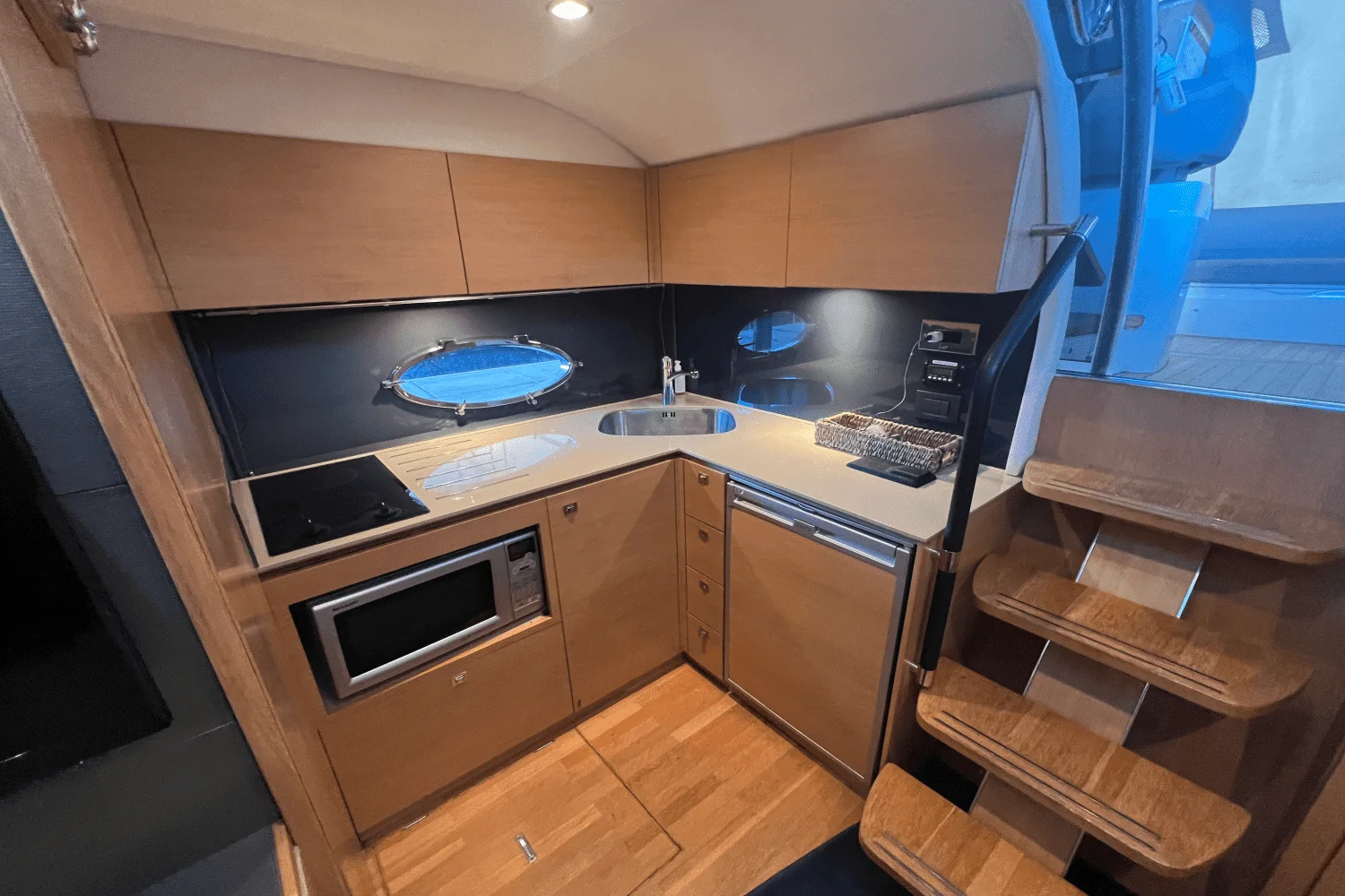 2013 Princess V39 Image Thumbnail #18