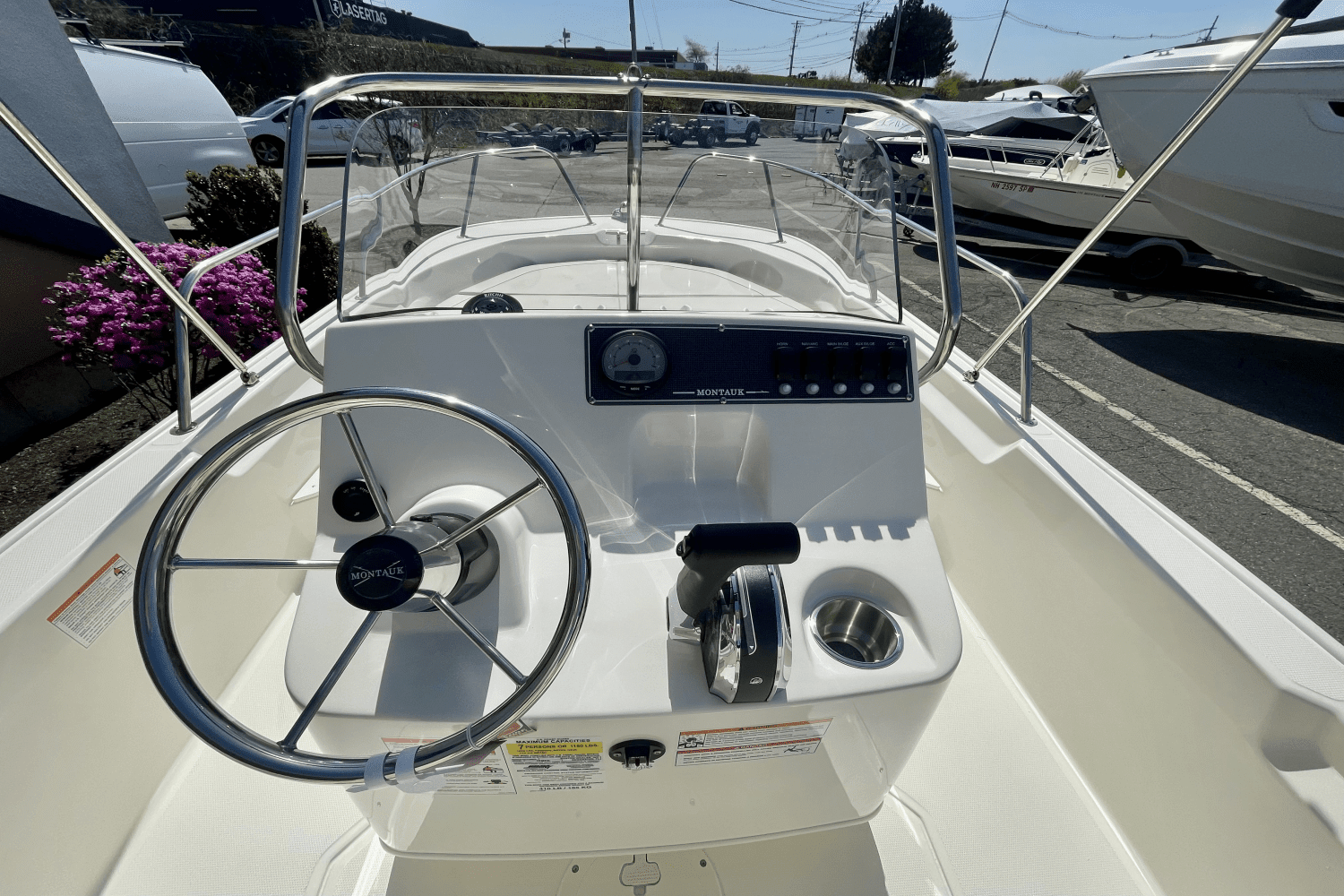 2025 Boston Whaler 170 Montauk Image Thumbnail #8