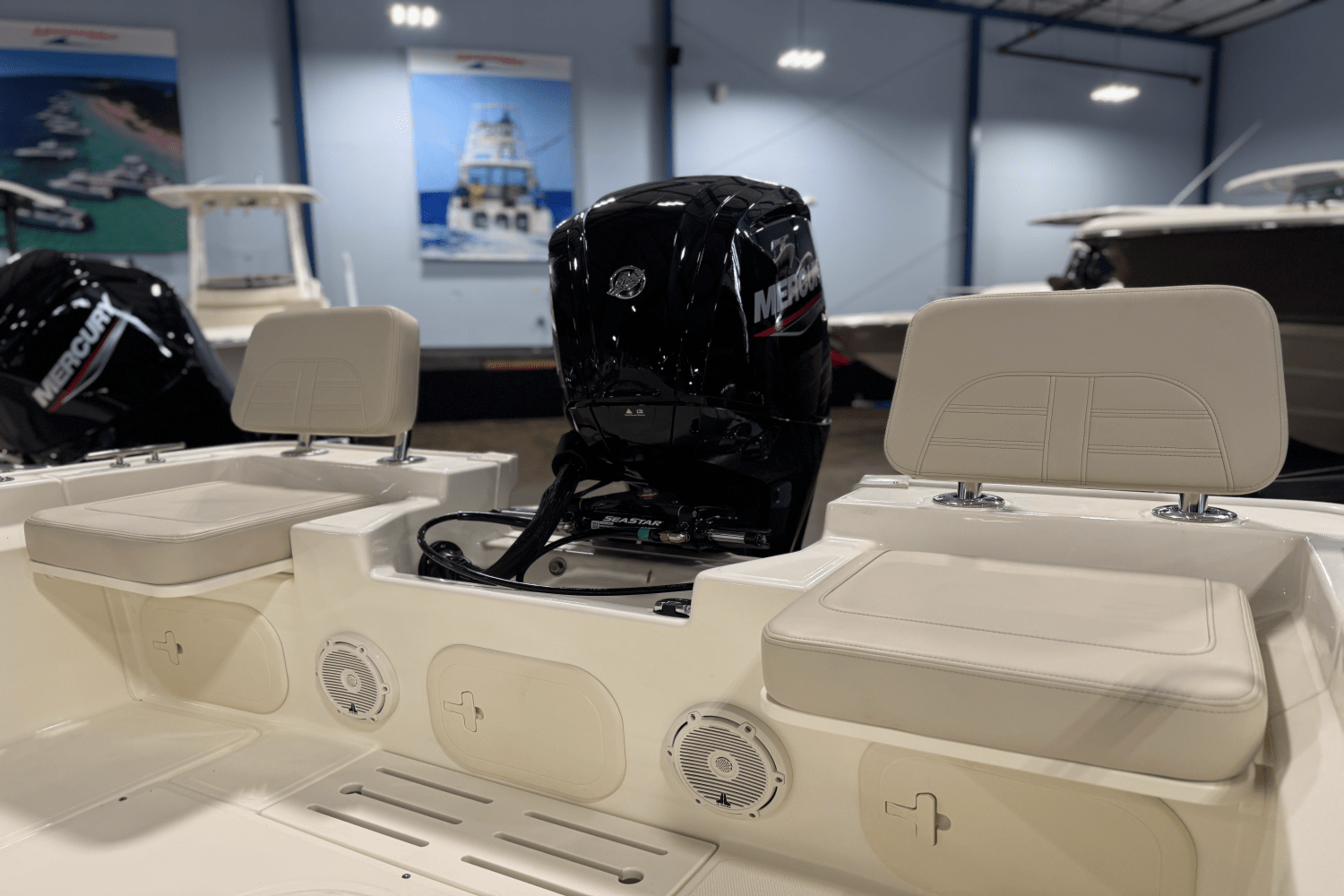 2025 Boston Whaler 170 Montauk Image Thumbnail #3