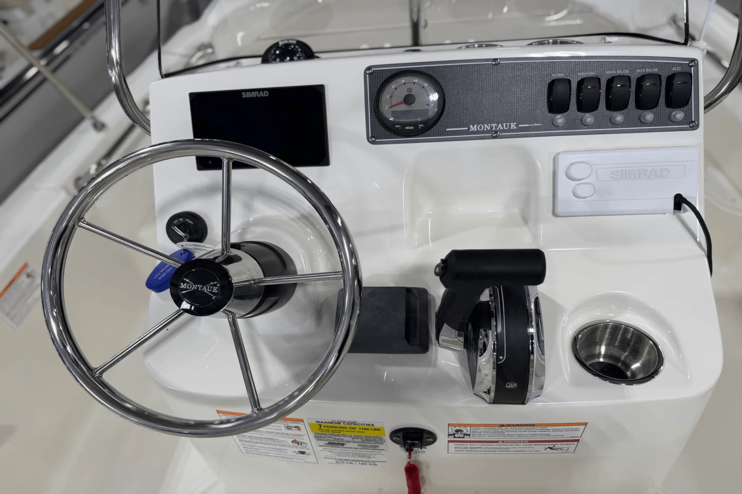 2025 Boston Whaler 170 Montauk Image Thumbnail #9