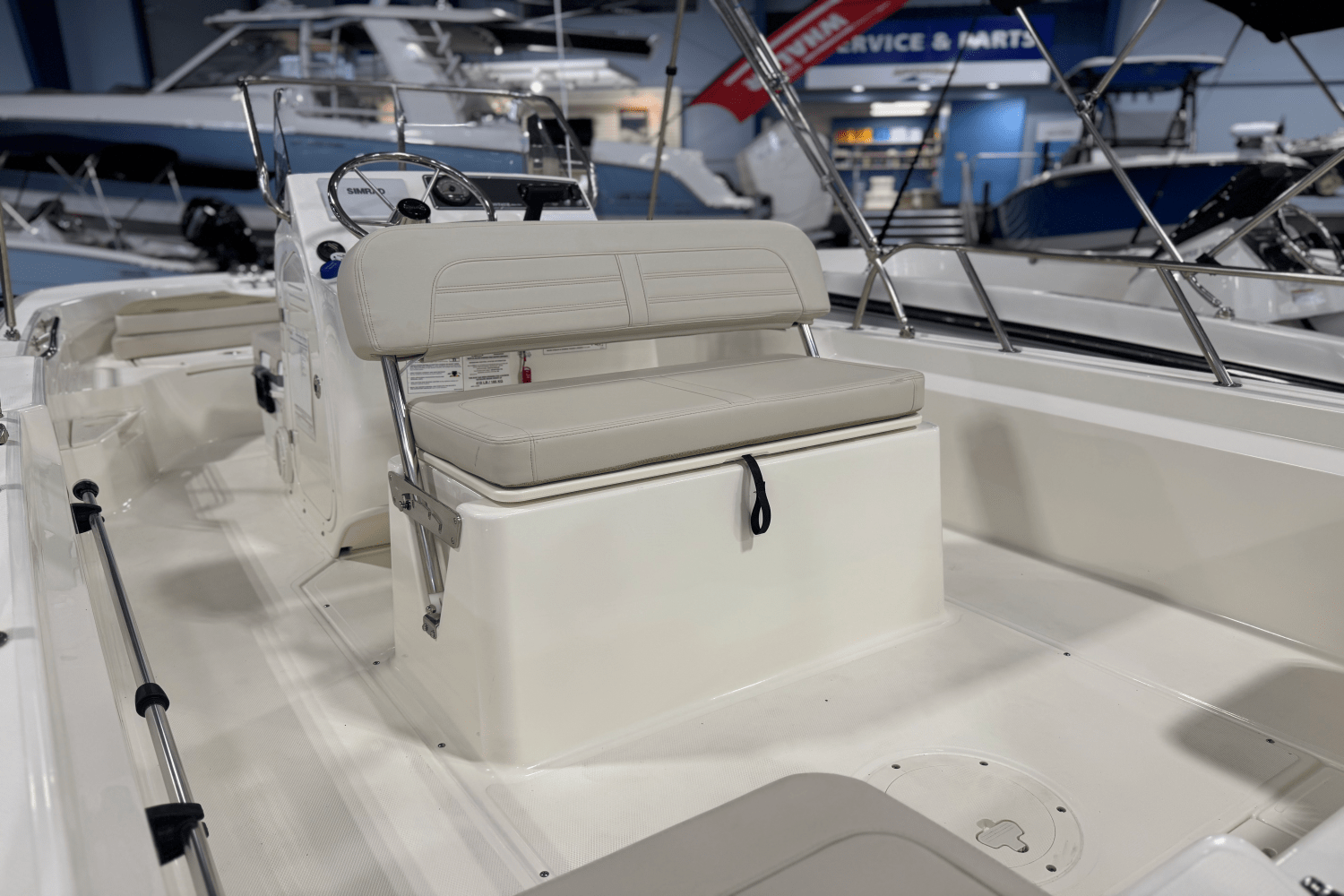 2025 Boston Whaler 170 Montauk Image Thumbnail #4