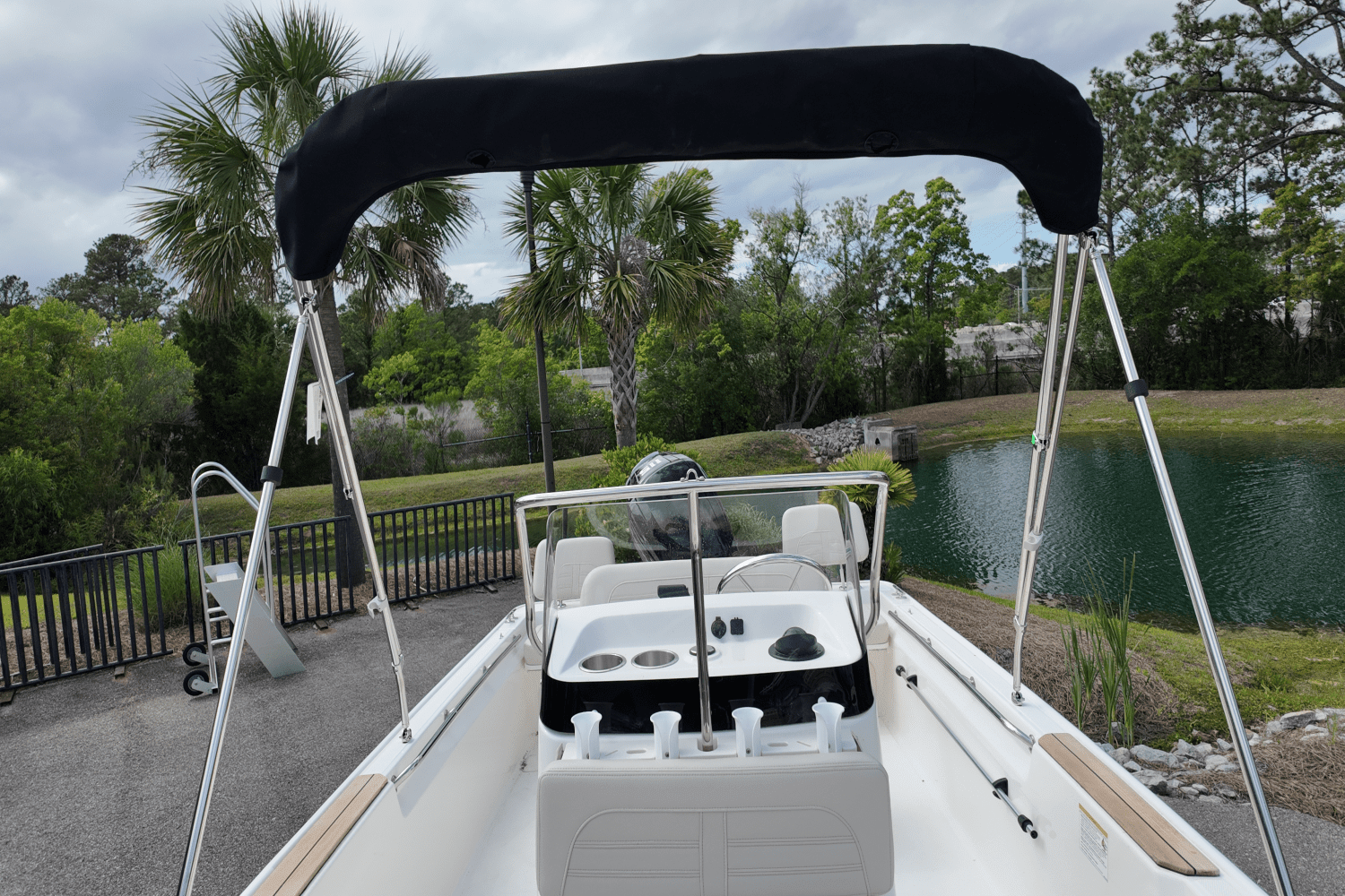 2025 Boston Whaler 170 Montauk Image Thumbnail #10