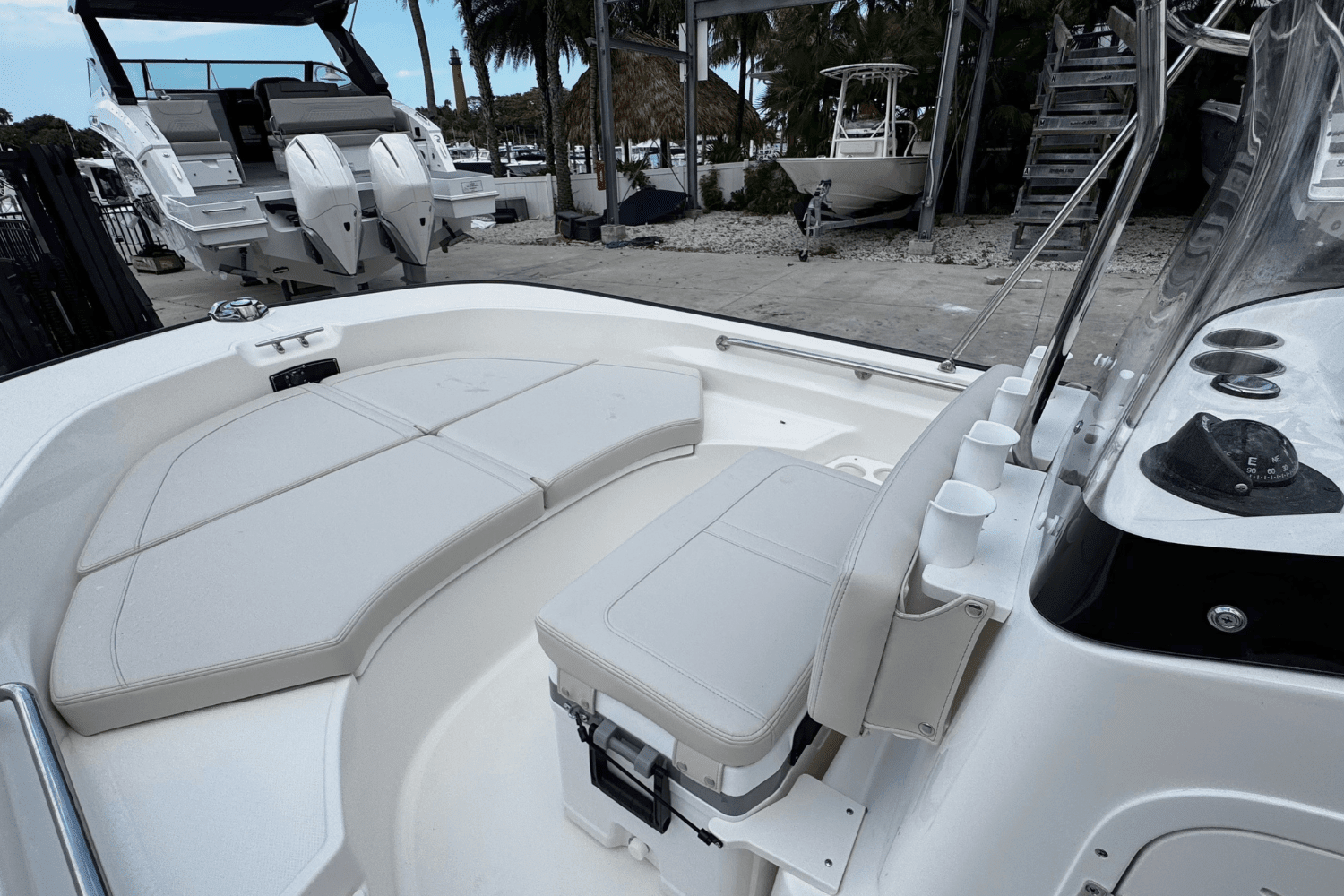 2025 Boston Whaler 170 Montauk Image Thumbnail #8