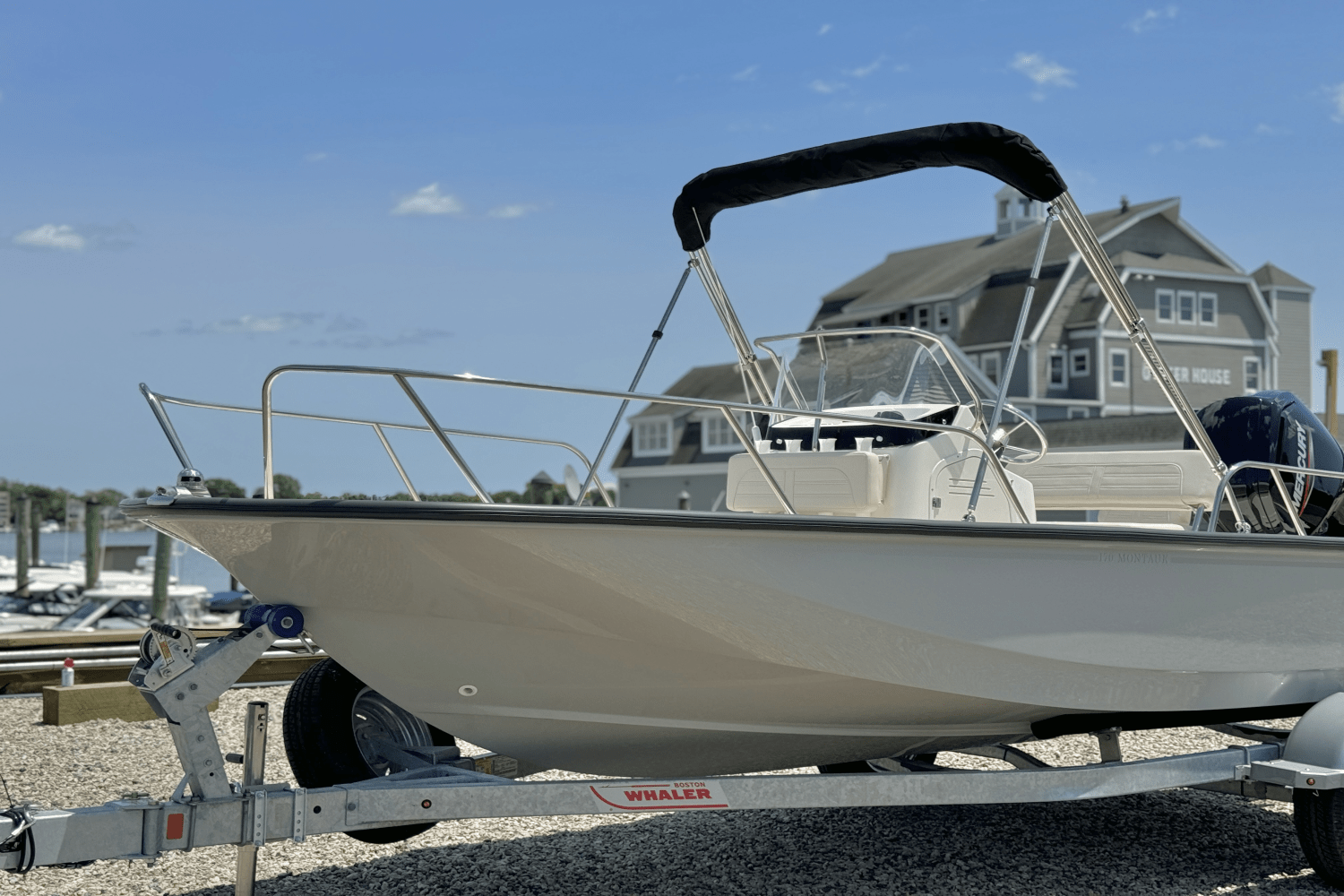 2025 Boston Whaler 170 Montauk Image Thumbnail #5