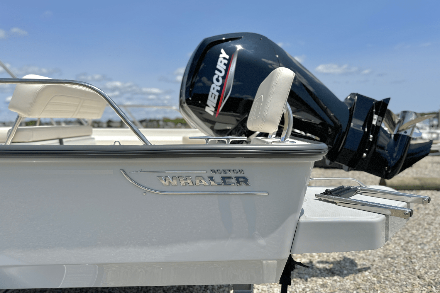2025 Boston Whaler 170 Montauk Image Thumbnail #7