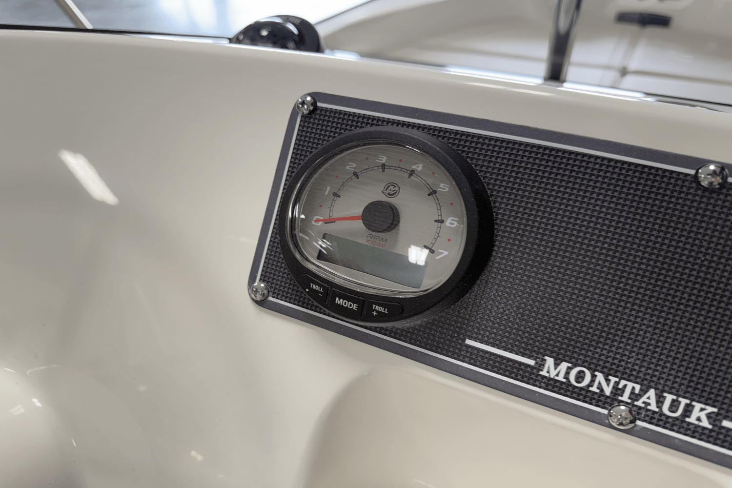 2025 Boston Whaler 170 Montauk Image Thumbnail #31