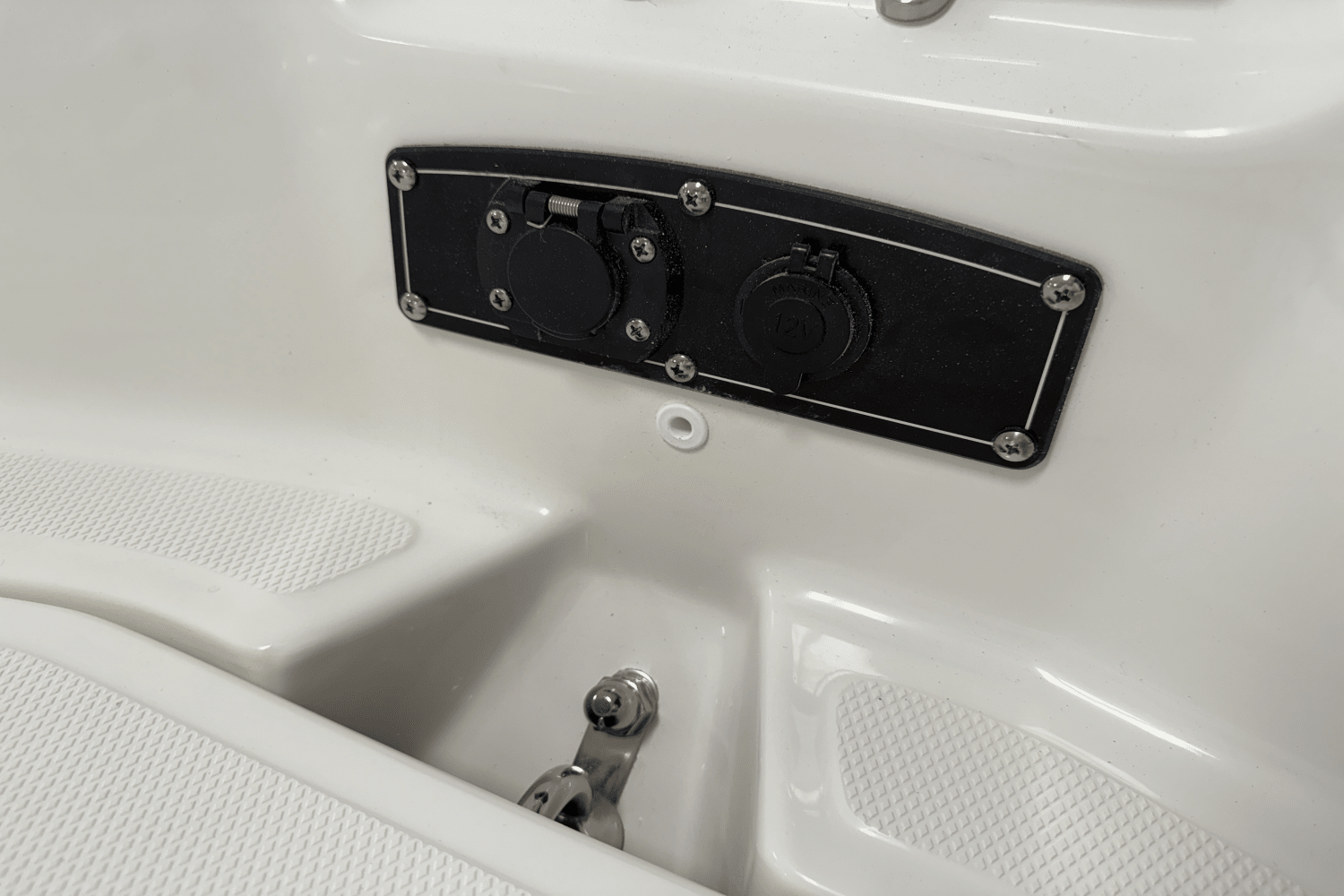 2025 Boston Whaler 170 Montauk Image Thumbnail #47
