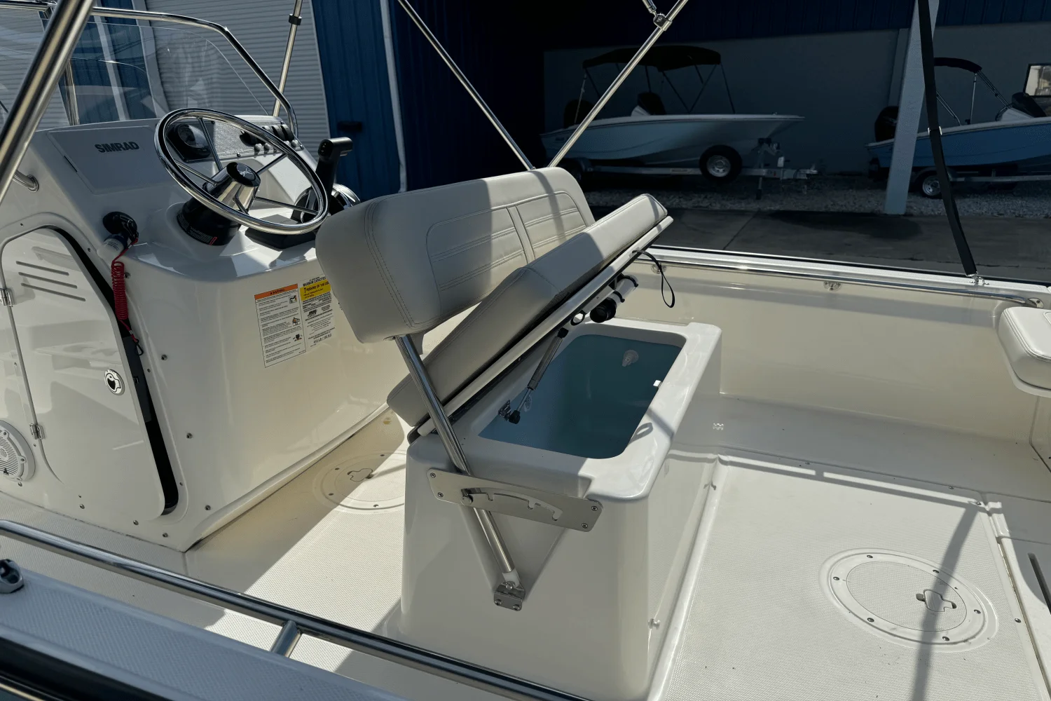 2025 Boston Whaler 170 Montauk Image Thumbnail #9