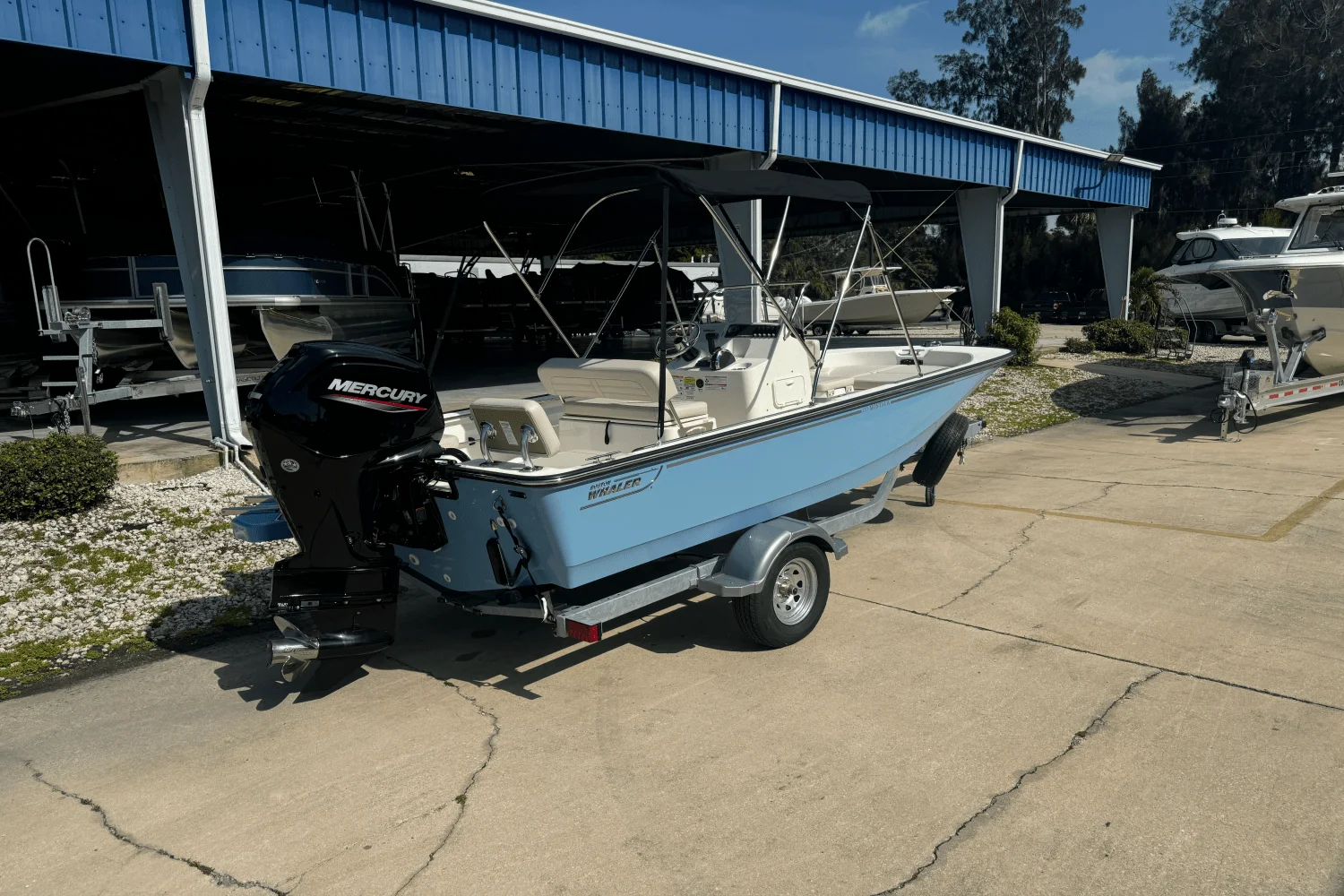 2025 Boston Whaler 170 Montauk Image Thumbnail #2