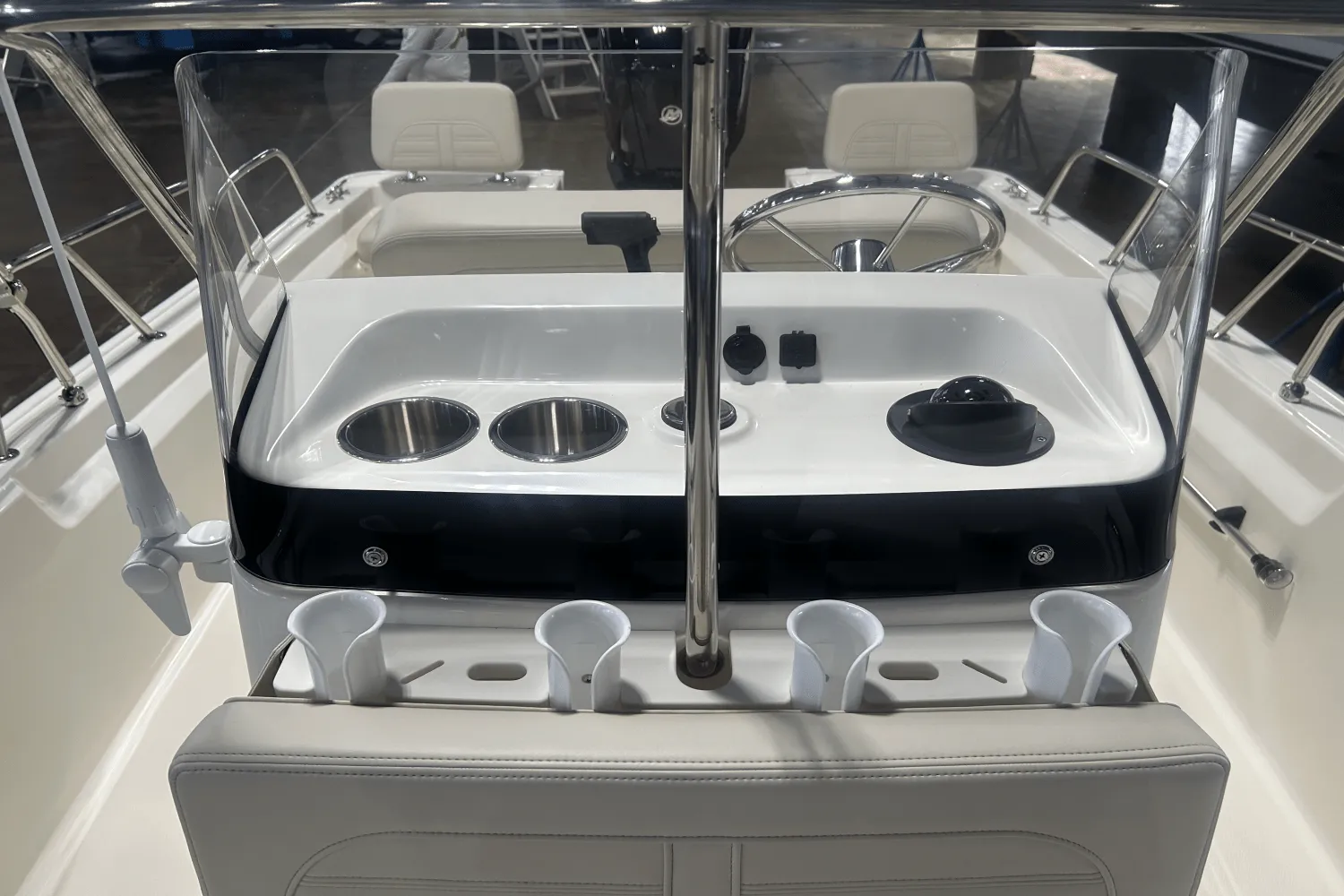 2025 Boston Whaler 170 Montauk Image Thumbnail #11