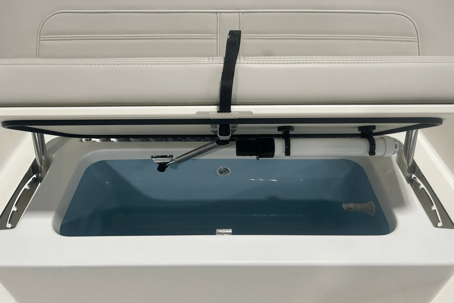 2025 Boston Whaler 170 Montauk Image Thumbnail #10