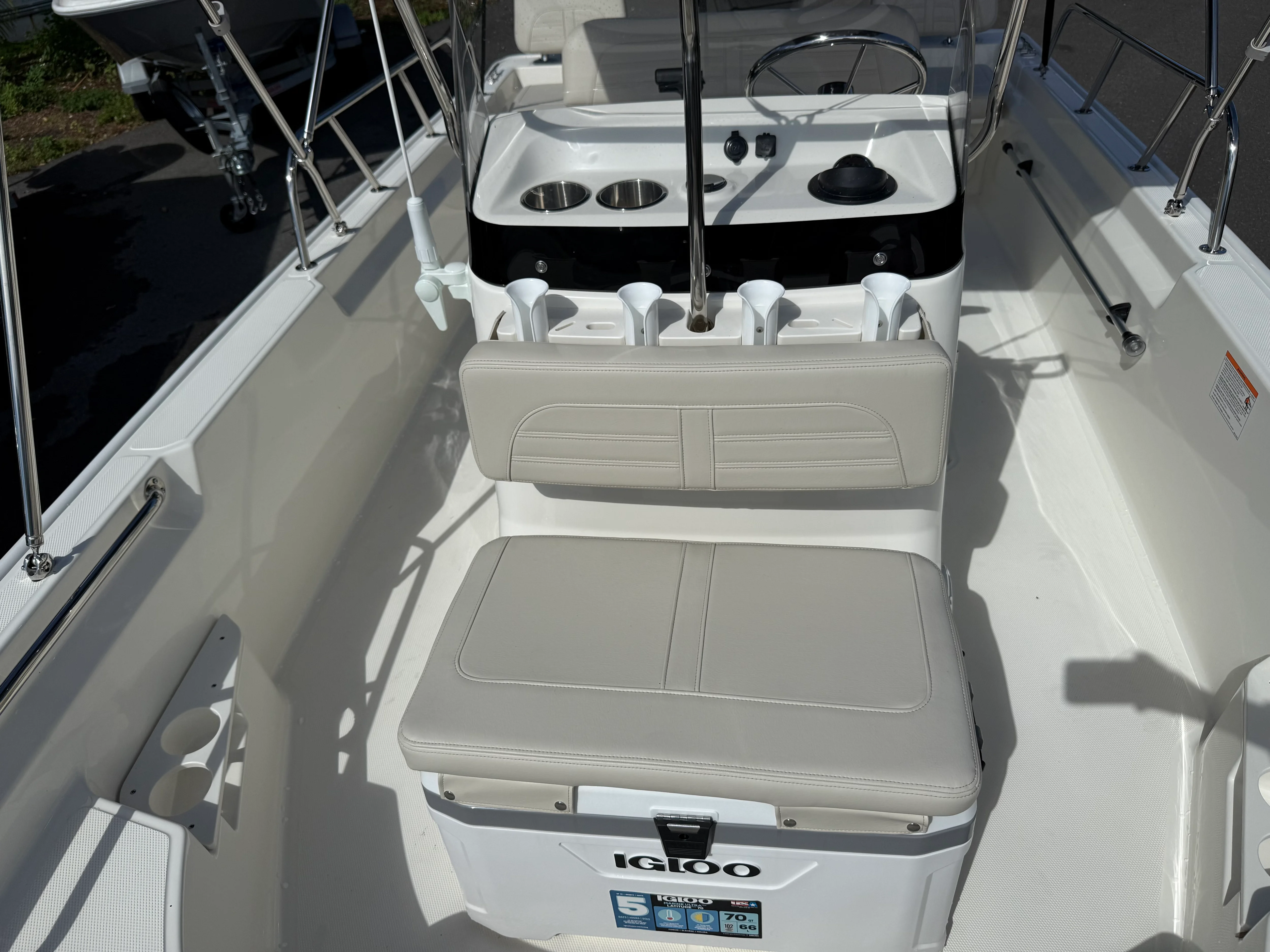 2025 Boston Whaler 170 Montauk Image Thumbnail #16