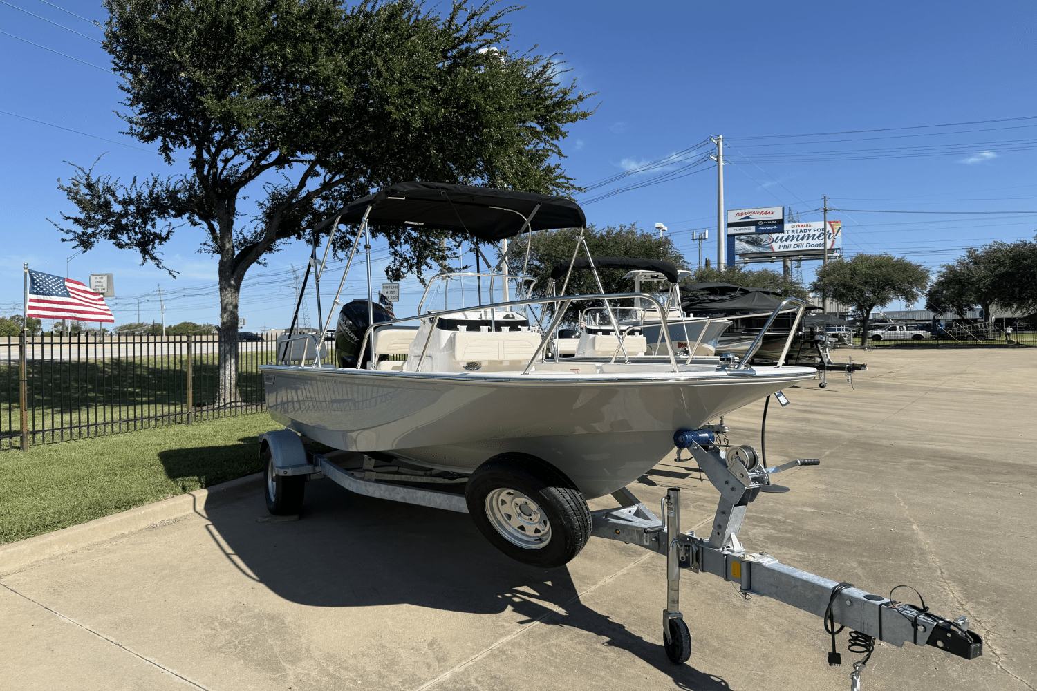 2025 Boston Whaler 170 Montauk Image Thumbnail #2