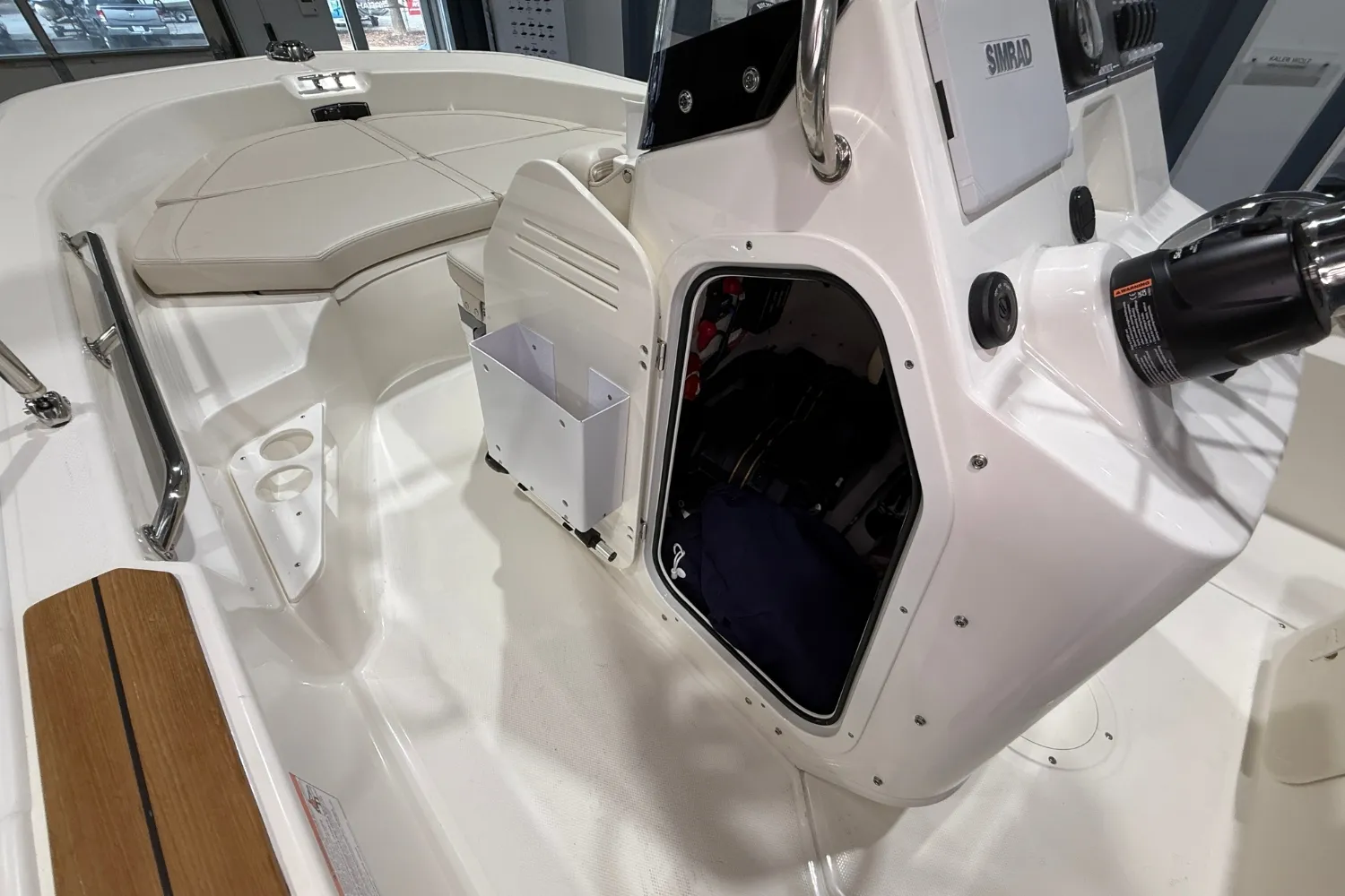 2025 Boston Whaler 170 Montauk Image Thumbnail #13