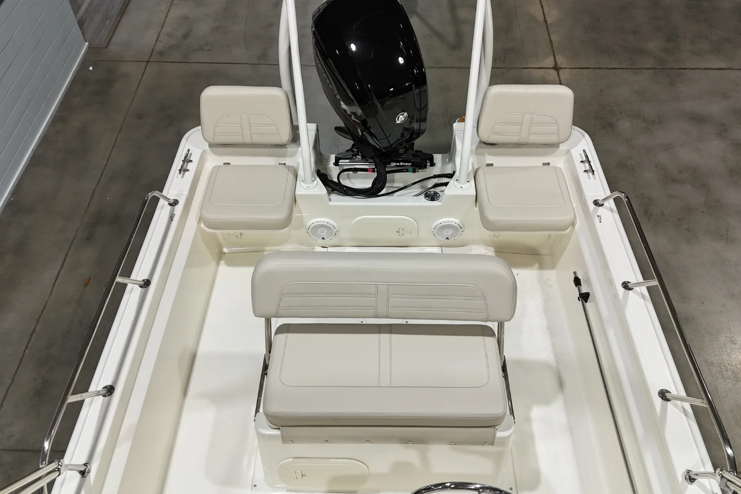 2025 Boston Whaler 170 Montauk Image Thumbnail #7