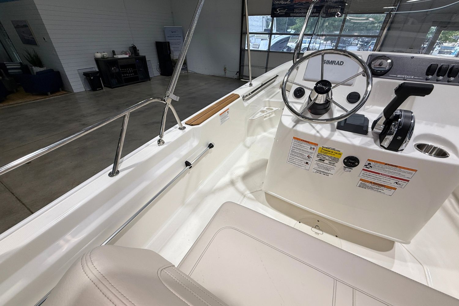 2025 Boston Whaler 170 Montauk Image Thumbnail #11