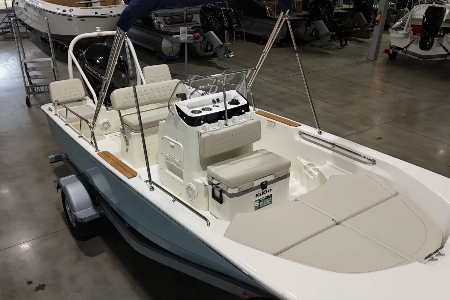 2025 Boston Whaler 170 Montauk Image Thumbnail #15