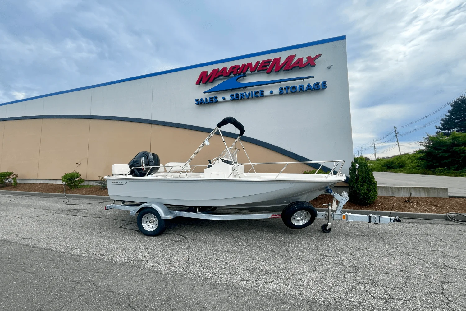 2026 Boston Whaler 170 Montauk Image Thumbnail #1