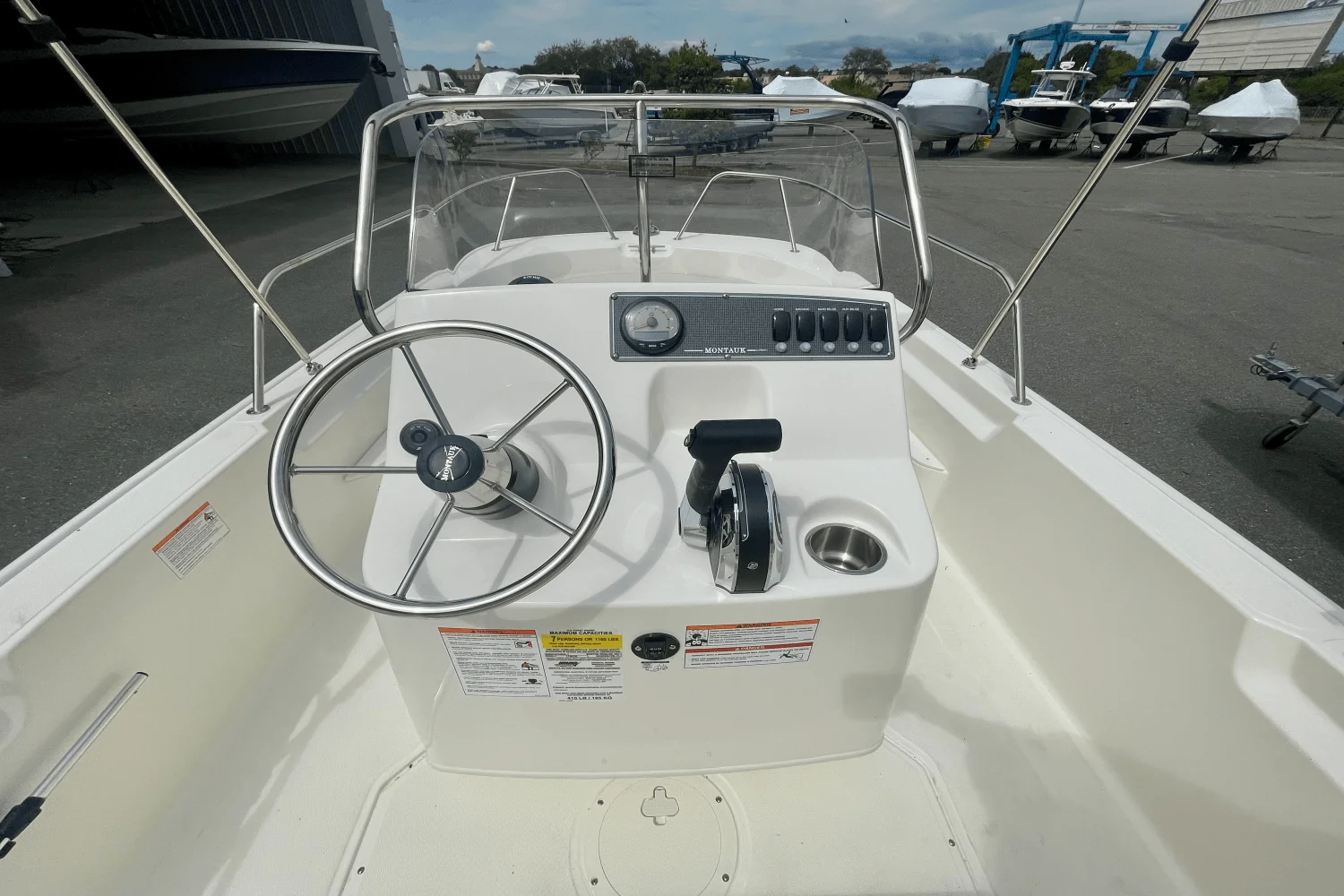 2026 Boston Whaler 170 Montauk Image Thumbnail #6