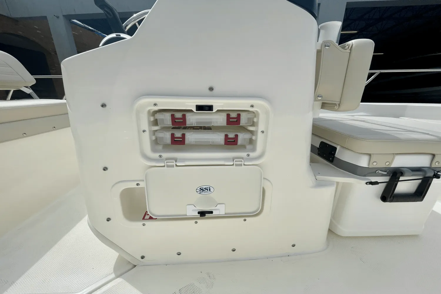 2026 Boston Whaler 170 Montauk Image Thumbnail #8