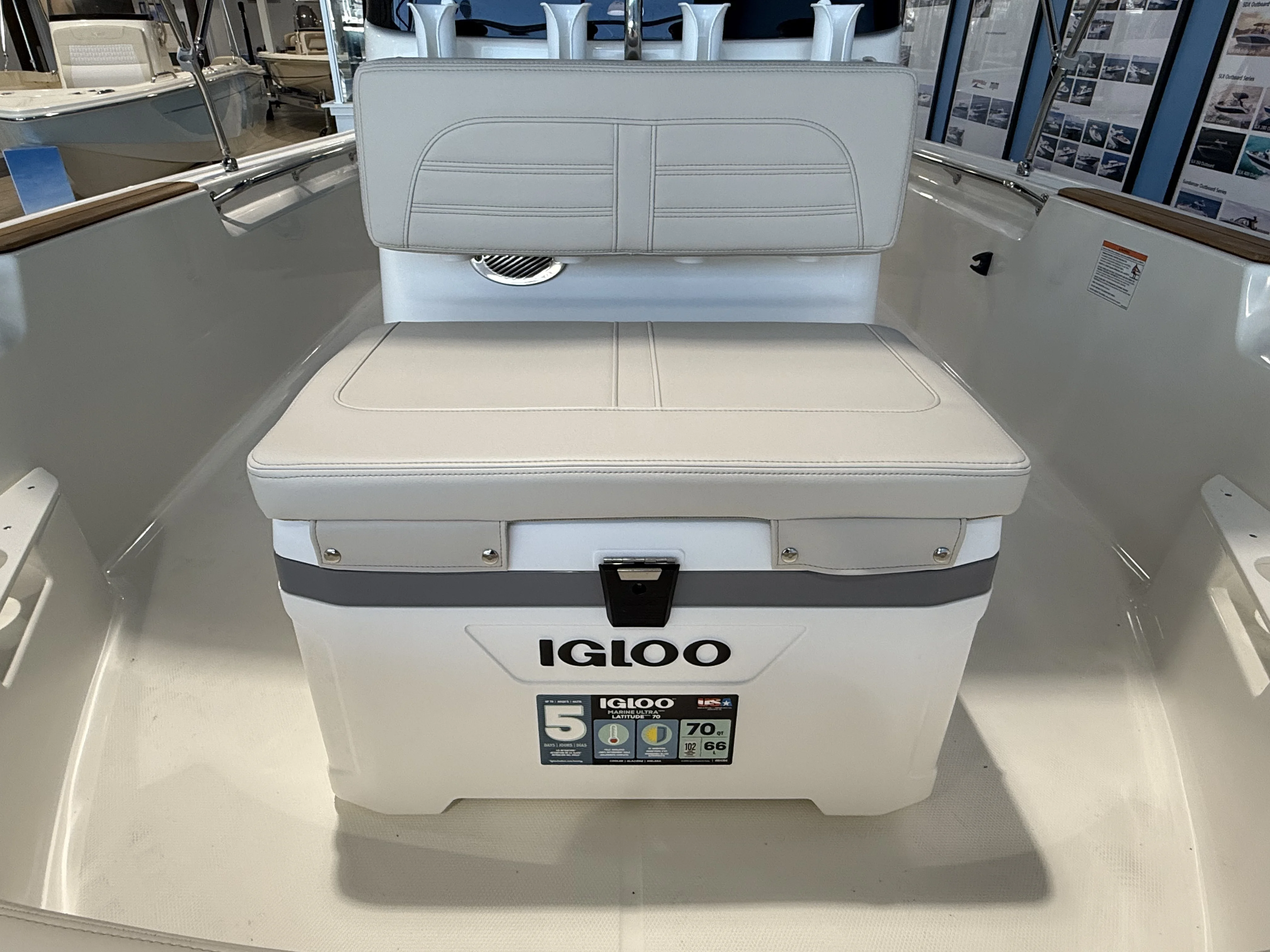 2026 Boston Whaler 170 Montauk Image Thumbnail #10