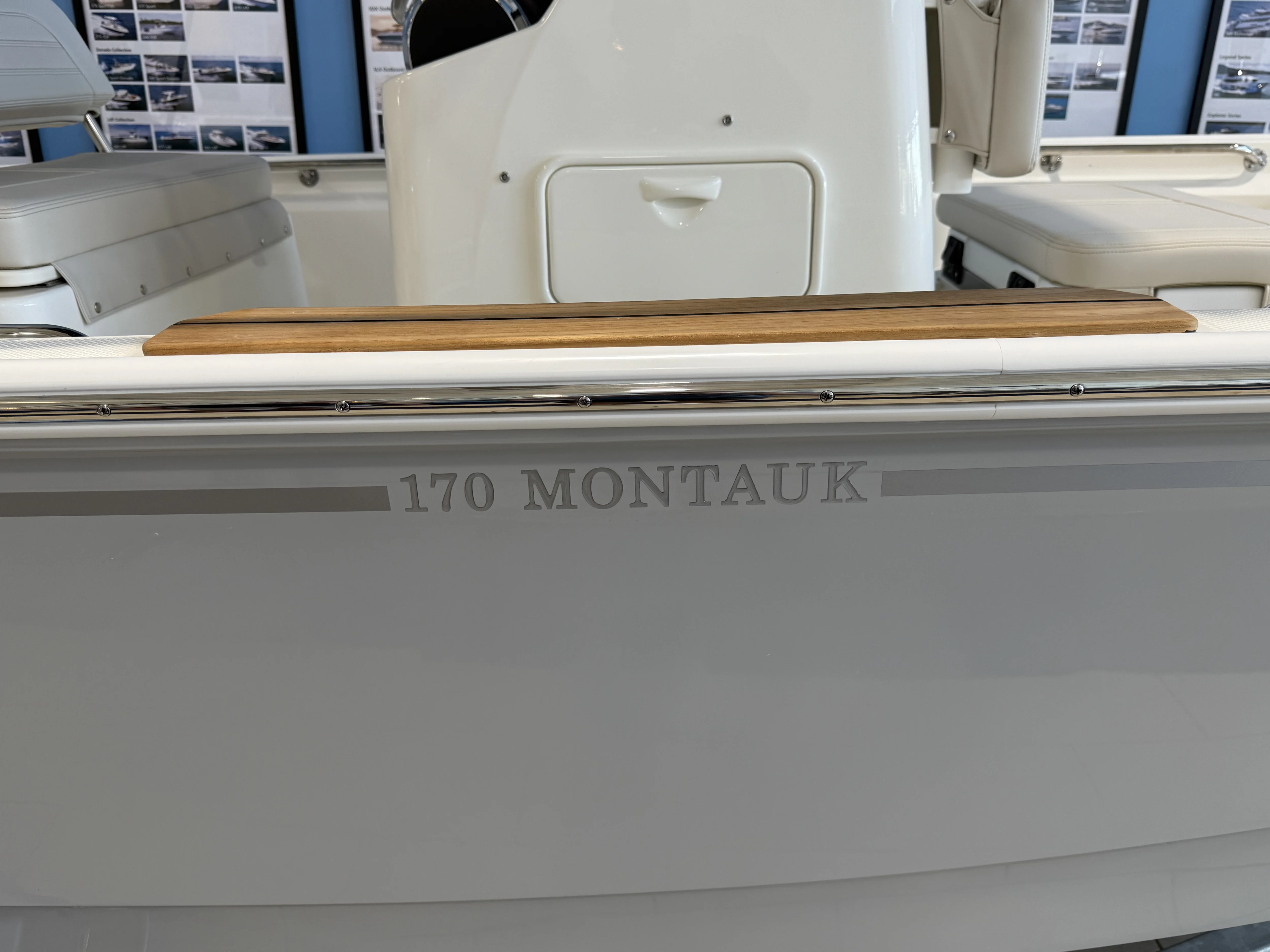 2026 Boston Whaler 170 Montauk Image Thumbnail #3