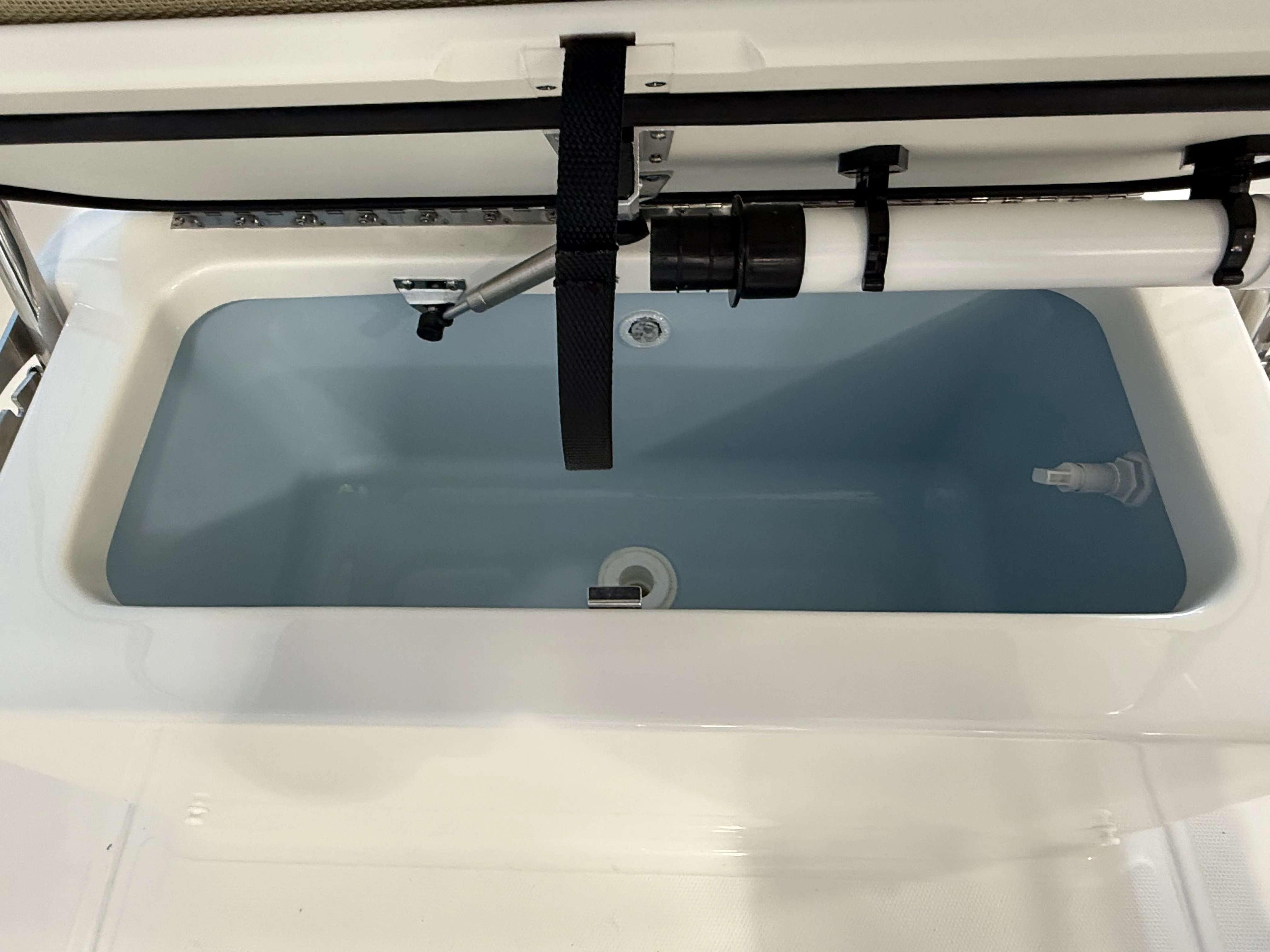 2026 Boston Whaler 170 Montauk Image Thumbnail #6