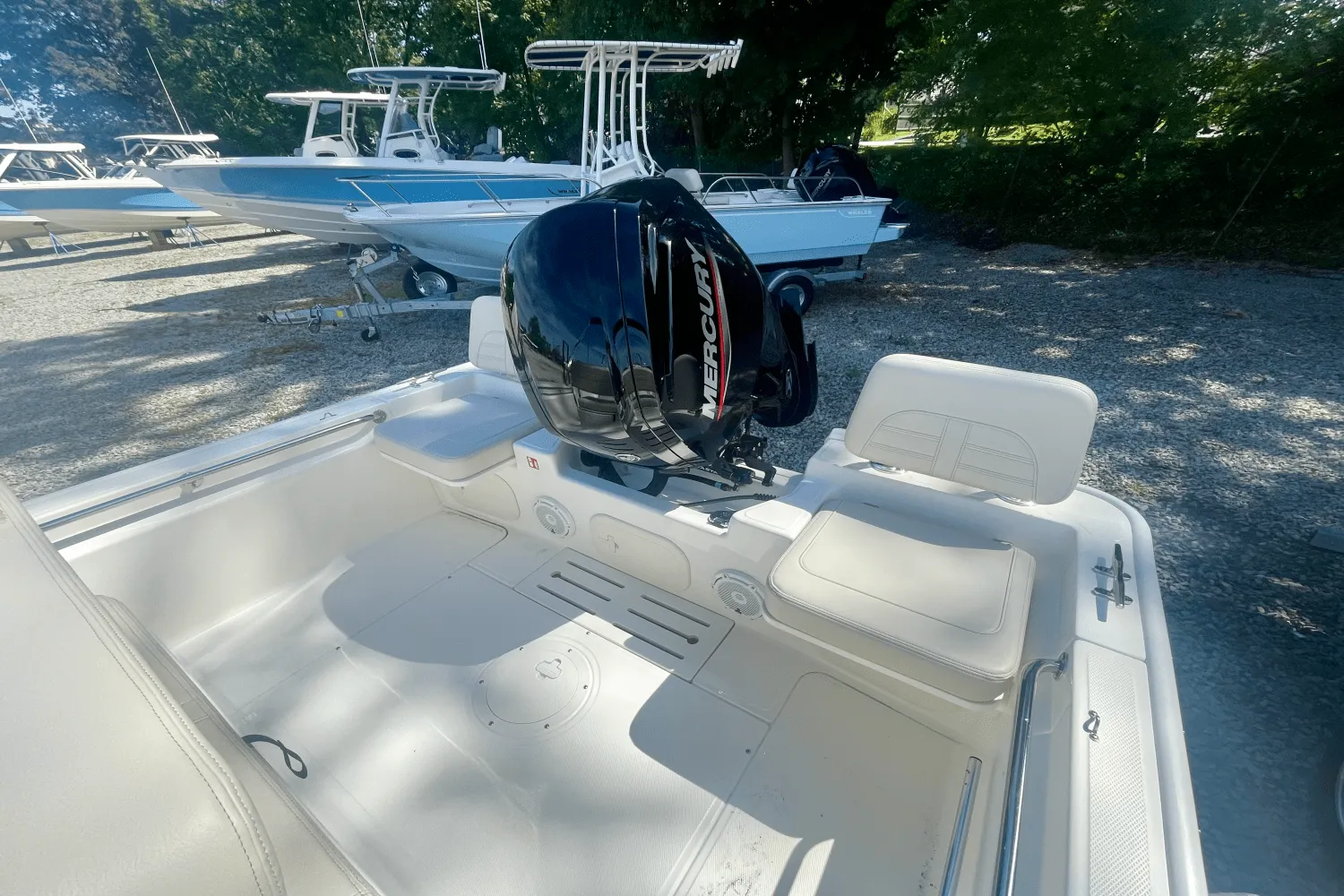 2026 Boston Whaler 170 Montauk Image Thumbnail #3