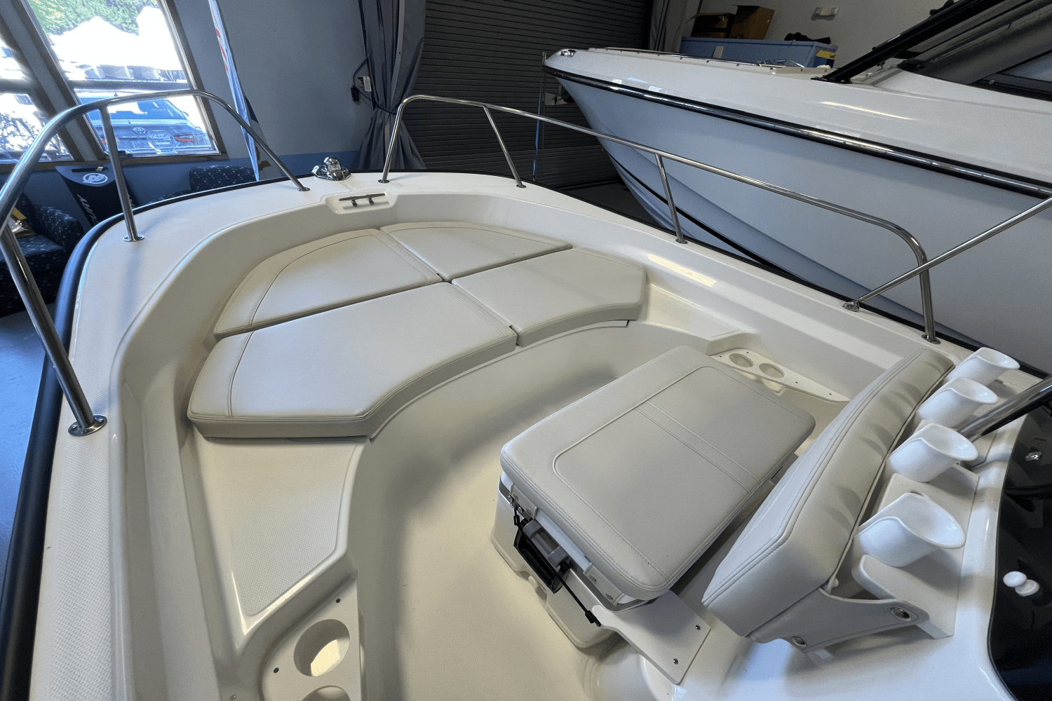 2026 Boston Whaler 170 Montauk Image Thumbnail #8