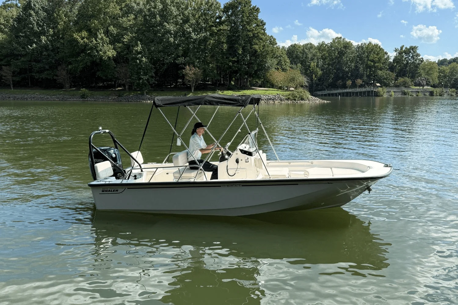 2026 Boston Whaler 170 Montauk Image Thumbnail #5