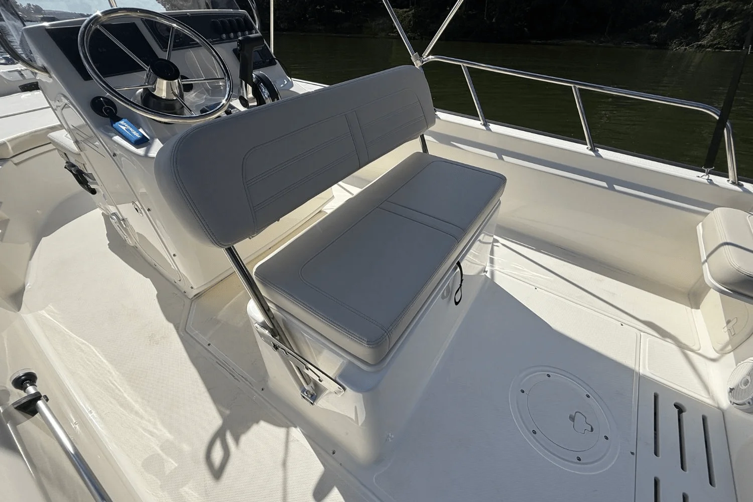 2026 Boston Whaler 170 Montauk Image Thumbnail #17
