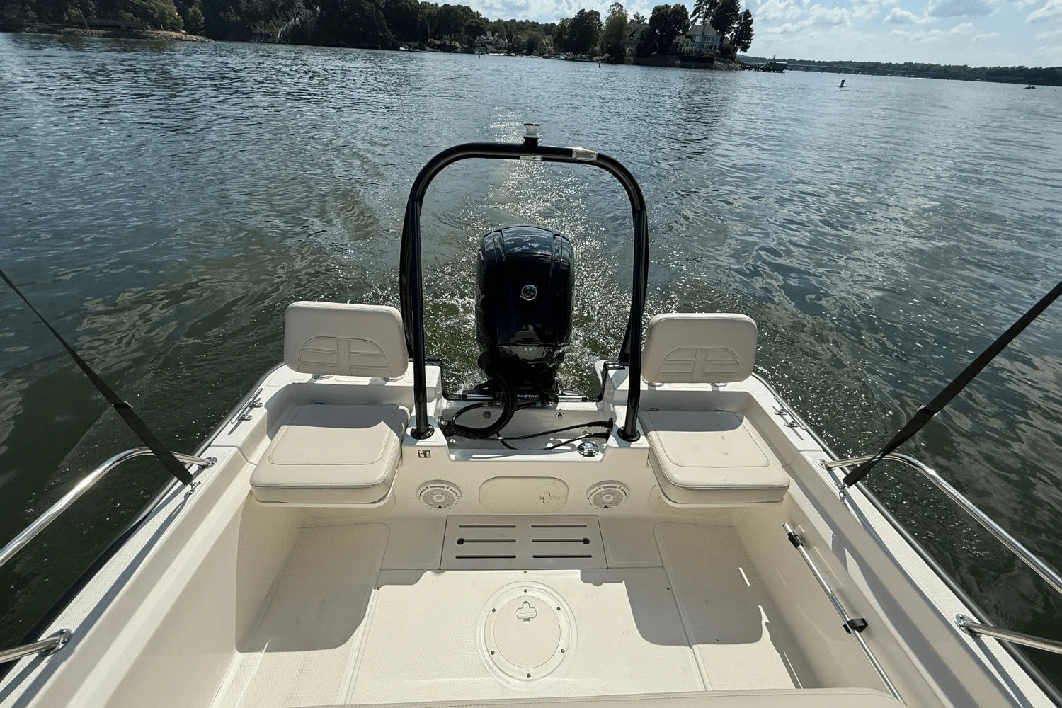 2026 Boston Whaler 170 Montauk Image Thumbnail #10