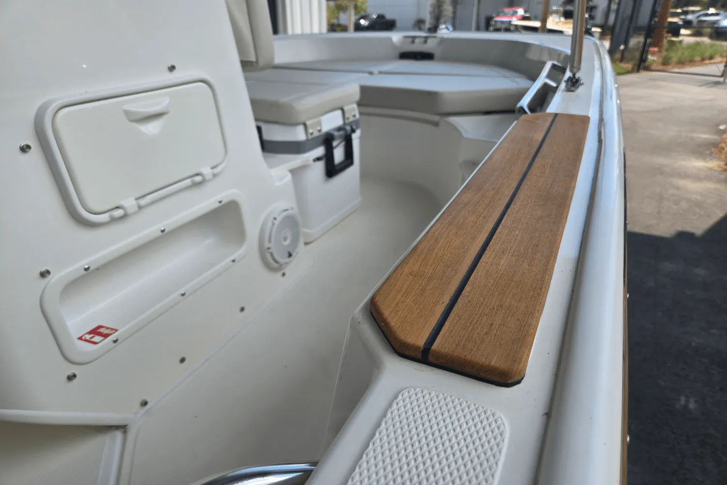 2026 Boston Whaler 170 Montauk Image Thumbnail #12