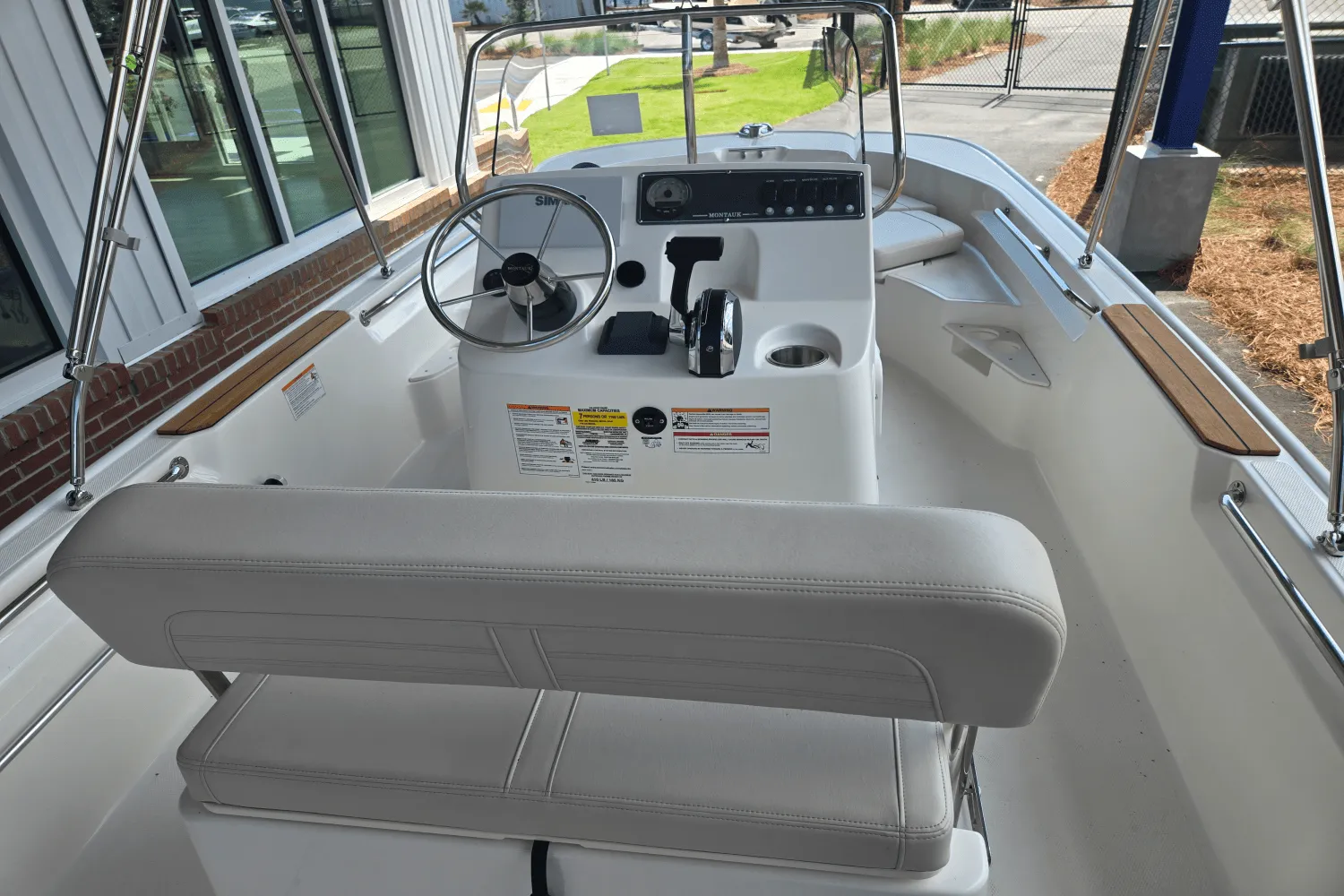 2026 Boston Whaler 170 Montauk Image Thumbnail #8
