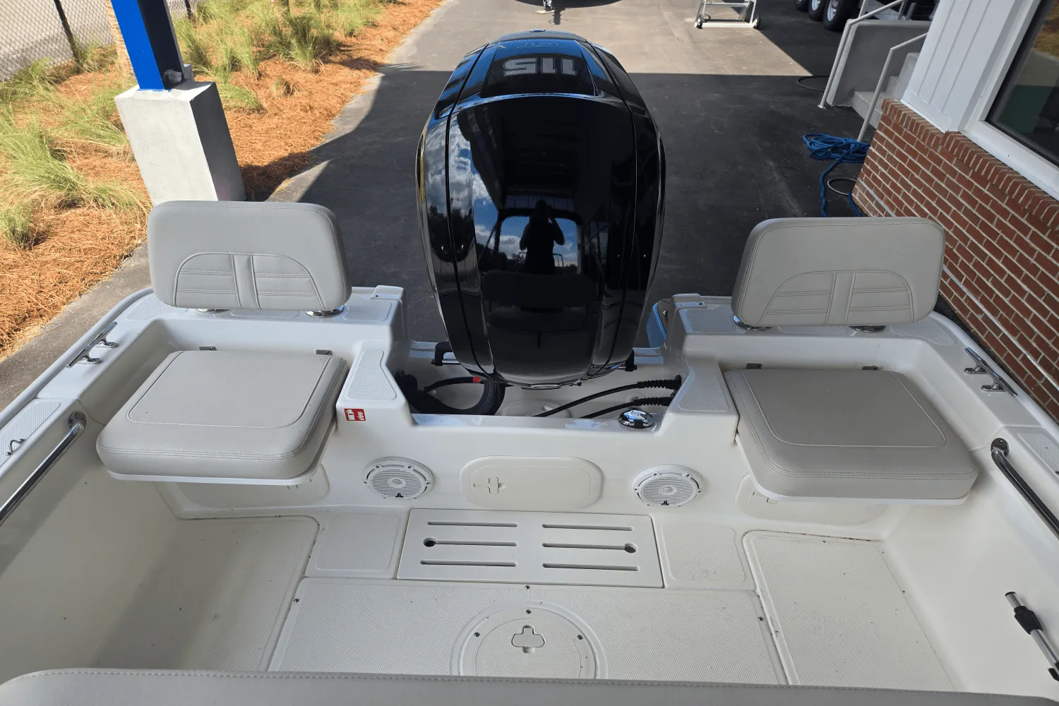 2026 Boston Whaler 170 Montauk Image Thumbnail #5