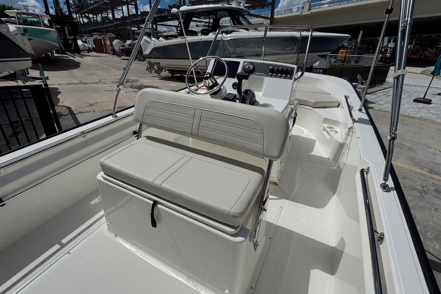 2026 Boston Whaler 170 Montauk Image Thumbnail #11