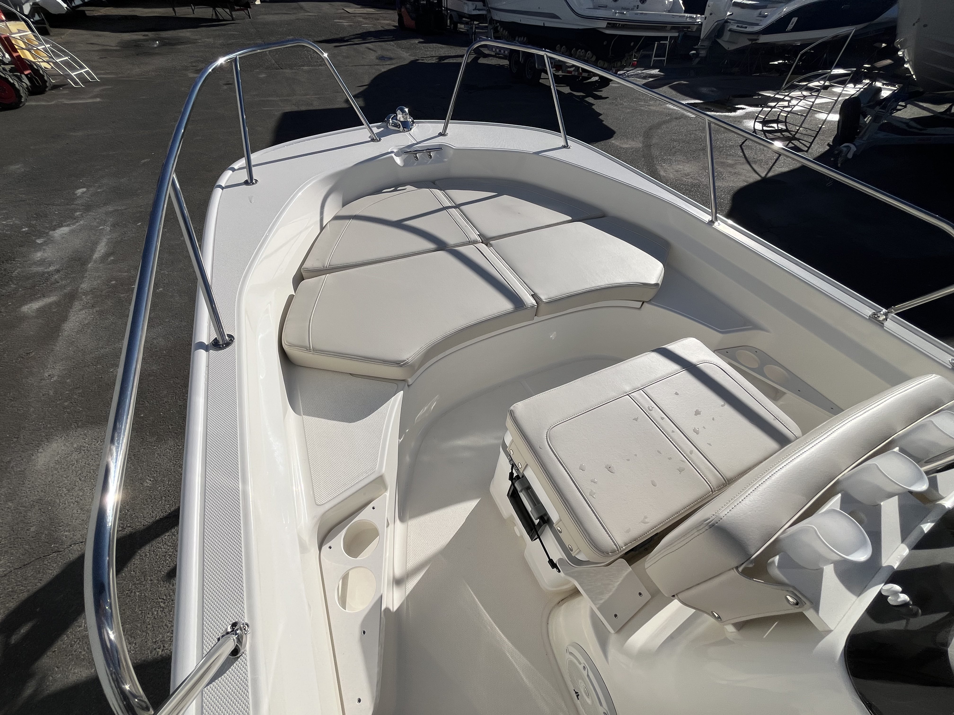 2026 Boston Whaler 170 Montauk Image Thumbnail #14