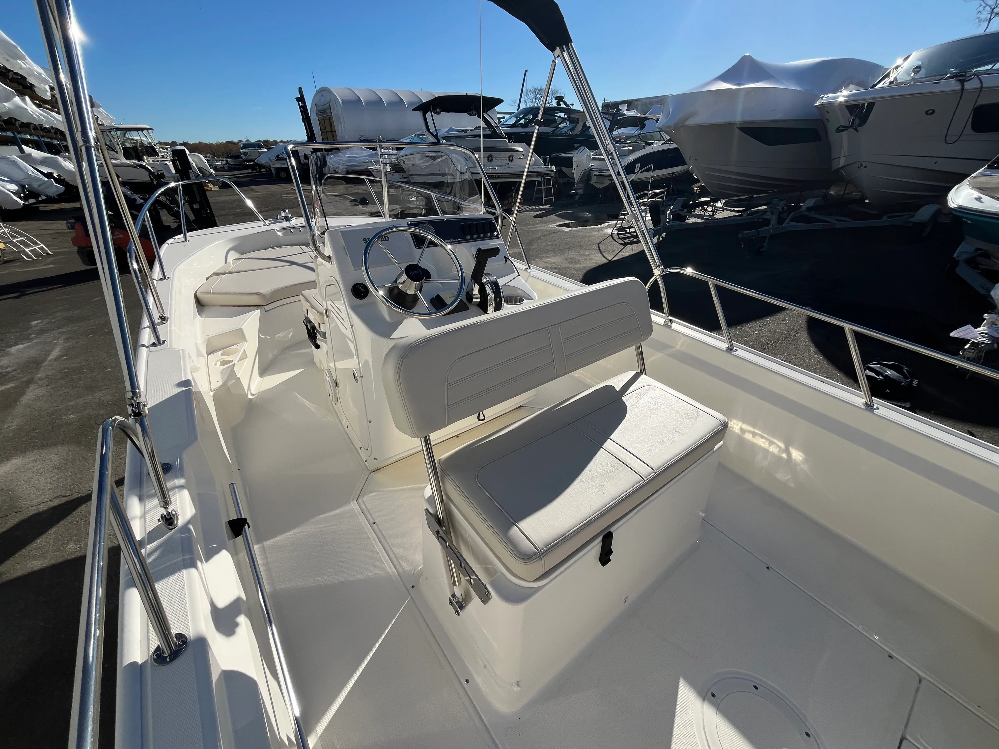 2026 Boston Whaler 170 Montauk Image Thumbnail #9