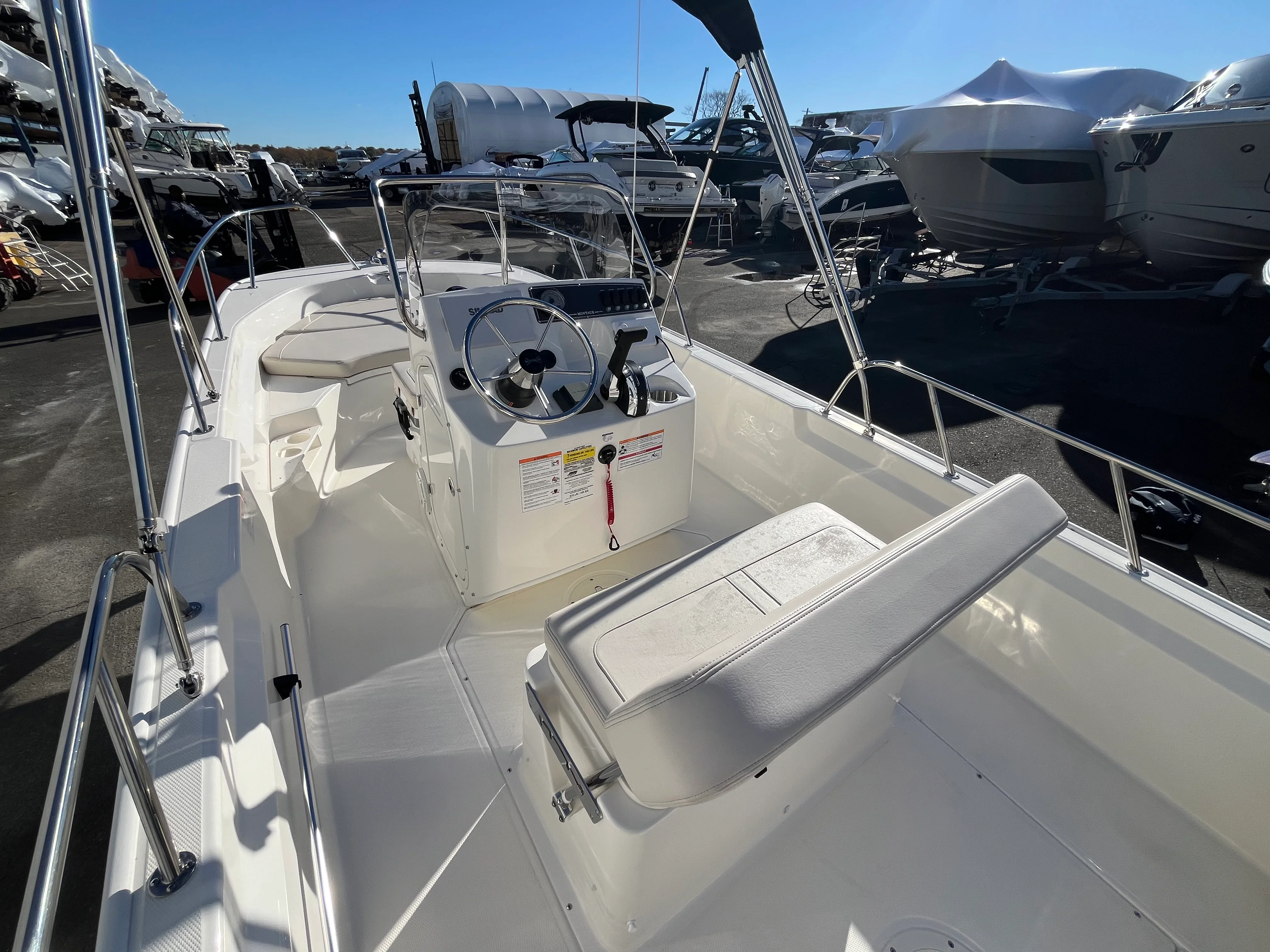 2026 Boston Whaler 170 Montauk Image Thumbnail #8