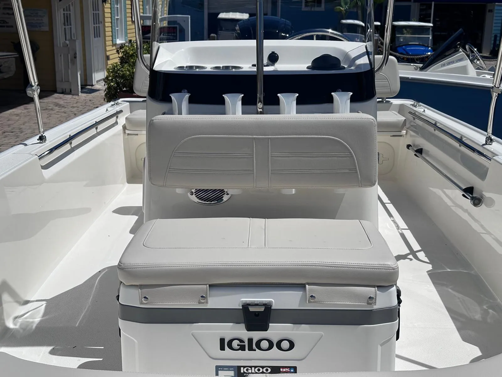 2026 Boston Whaler 170 Montauk Image Thumbnail #6