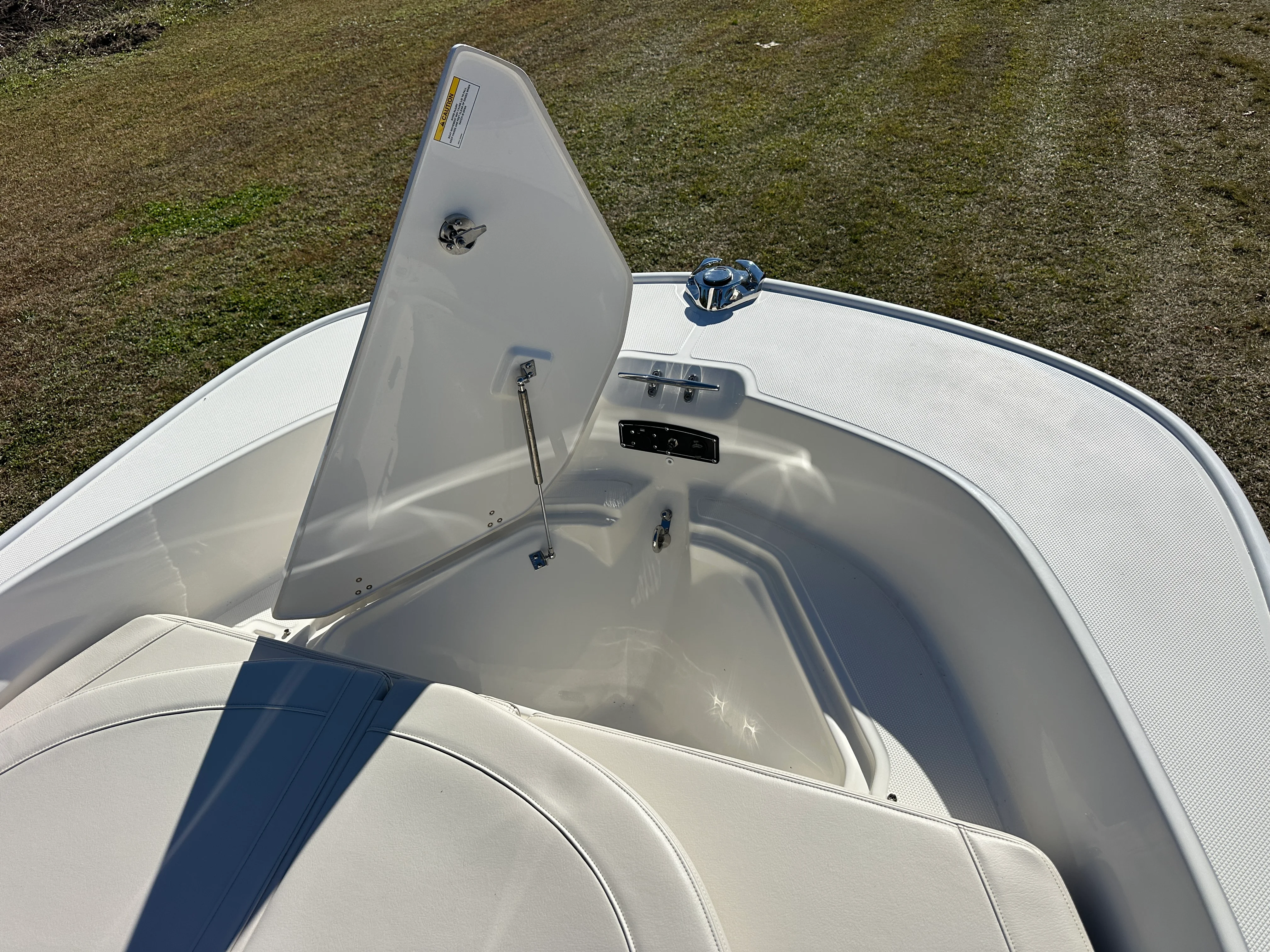 2026 Boston Whaler 170 Montauk Image Thumbnail #7